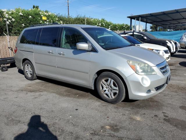 Photo 3 VIN: 5FNRL38445B410168 - HONDA ODYSSEY EX 