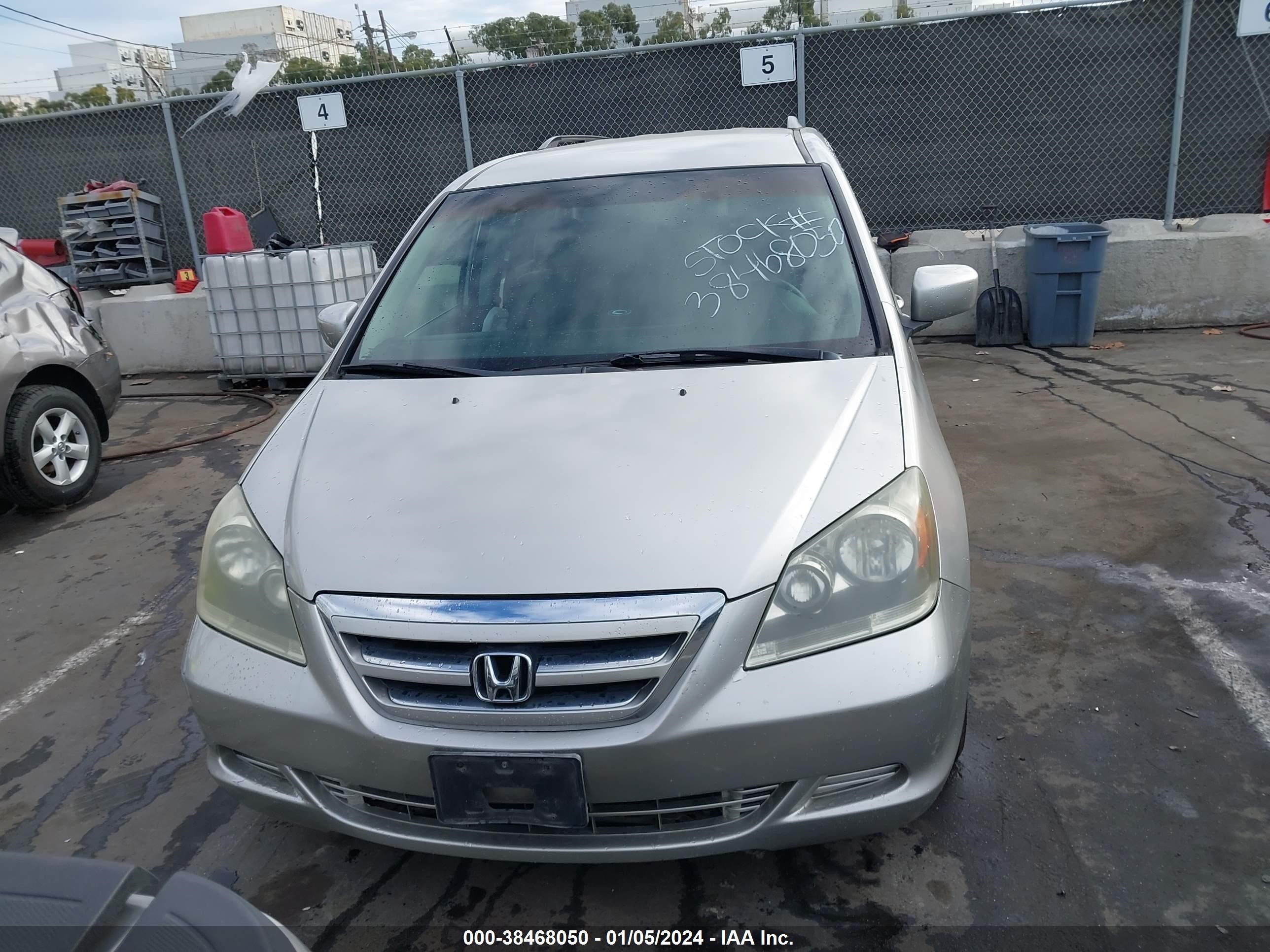 Photo 11 VIN: 5FNRL38447B413428 - HONDA ODYSSEY 