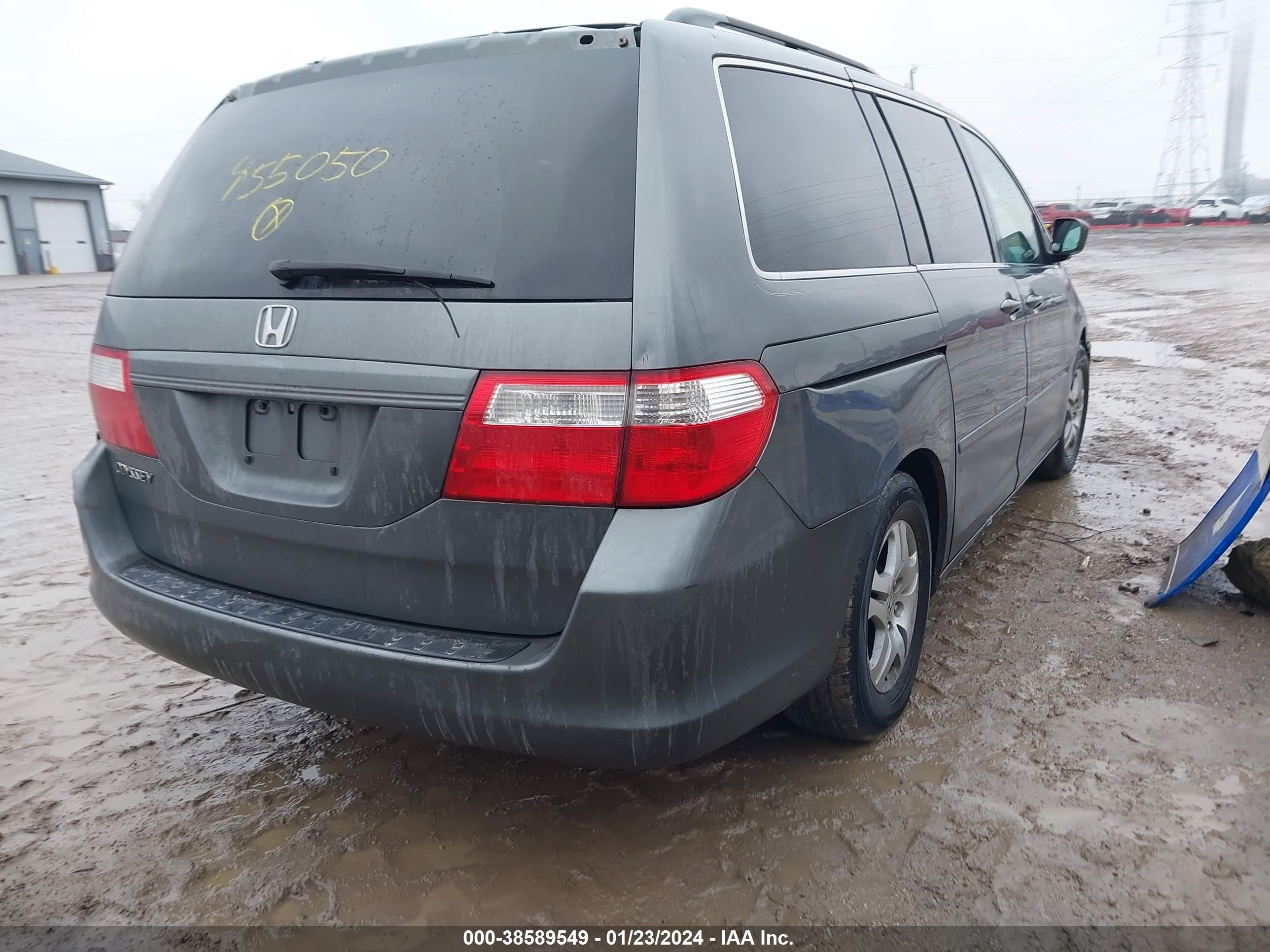 Photo 3 VIN: 5FNRL38447B455050 - HONDA ODYSSEY 