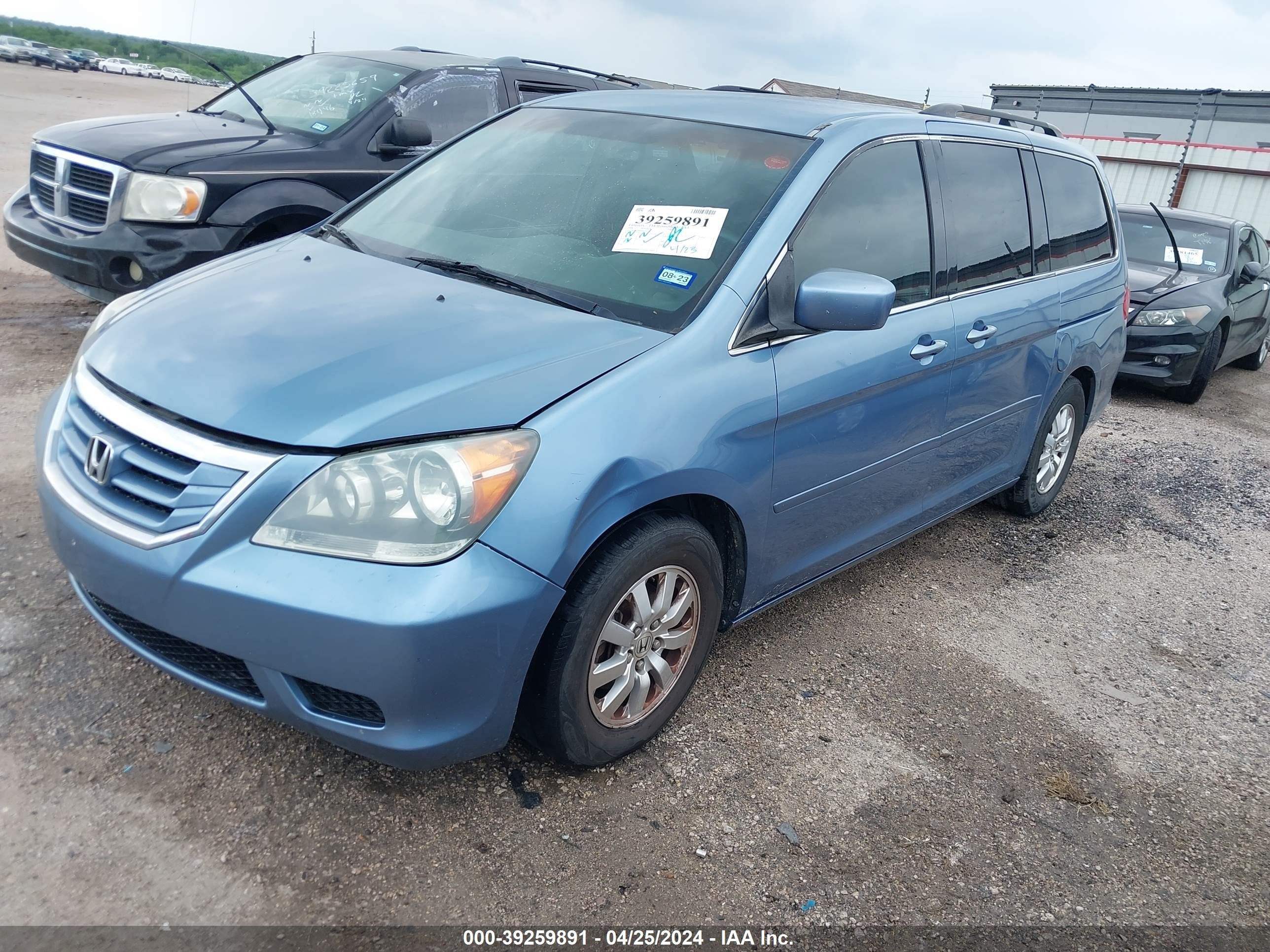 Photo 1 VIN: 5FNRL38448B053790 - HONDA ODYSSEY 