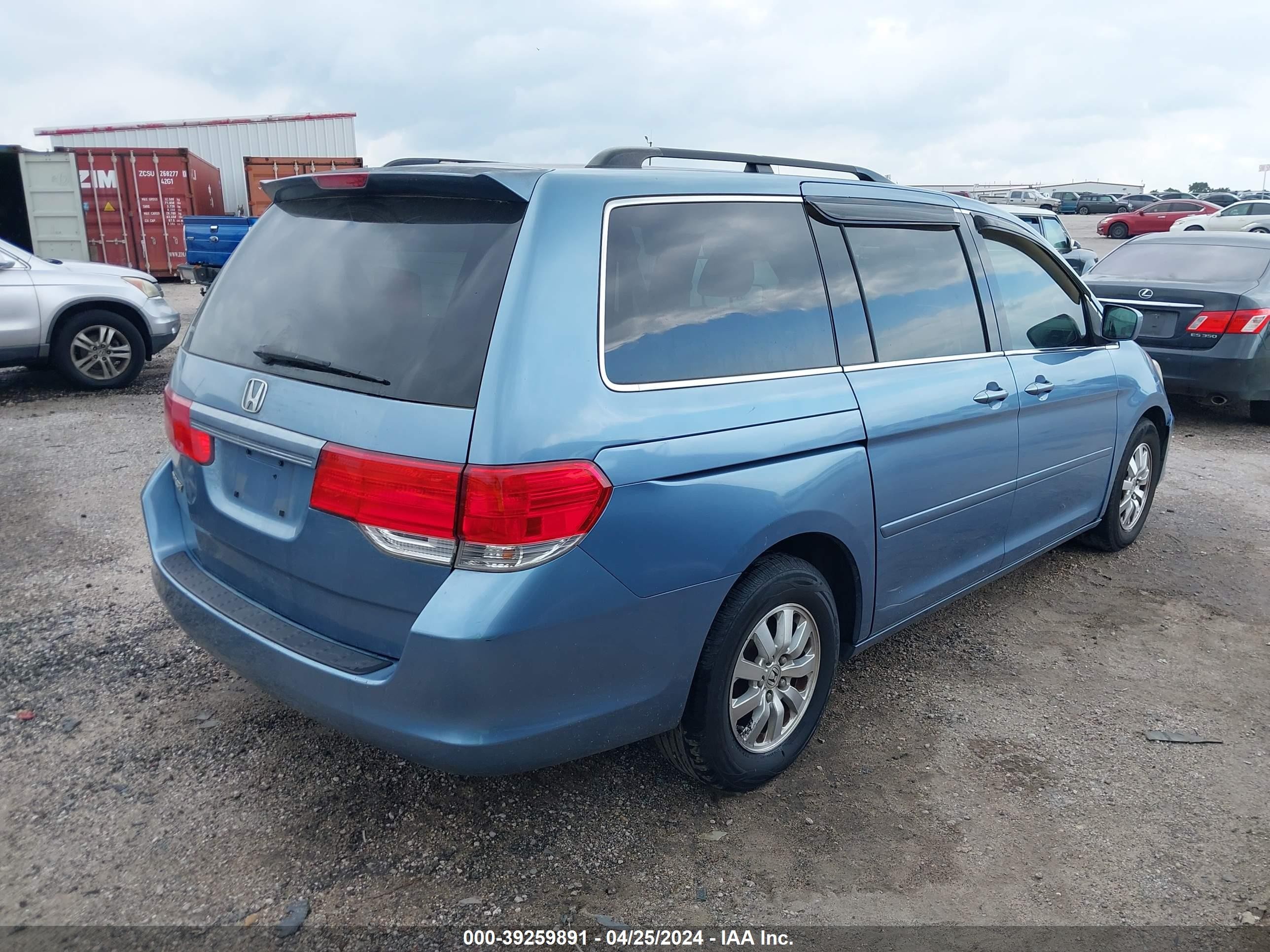 Photo 3 VIN: 5FNRL38448B053790 - HONDA ODYSSEY 