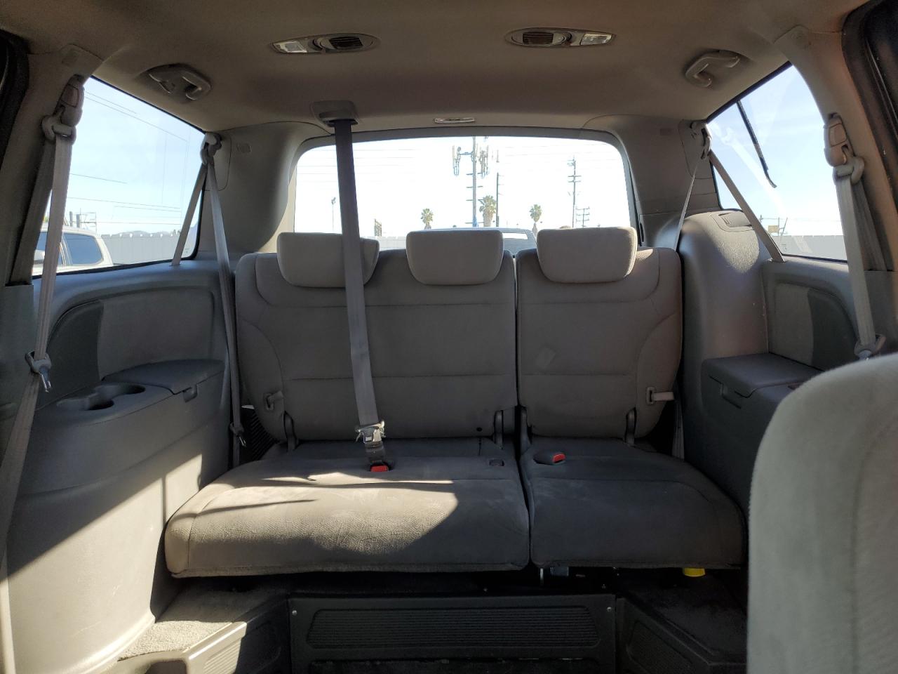 Photo 9 VIN: 5FNRL38448B055202 - HONDA ODYSSEY 