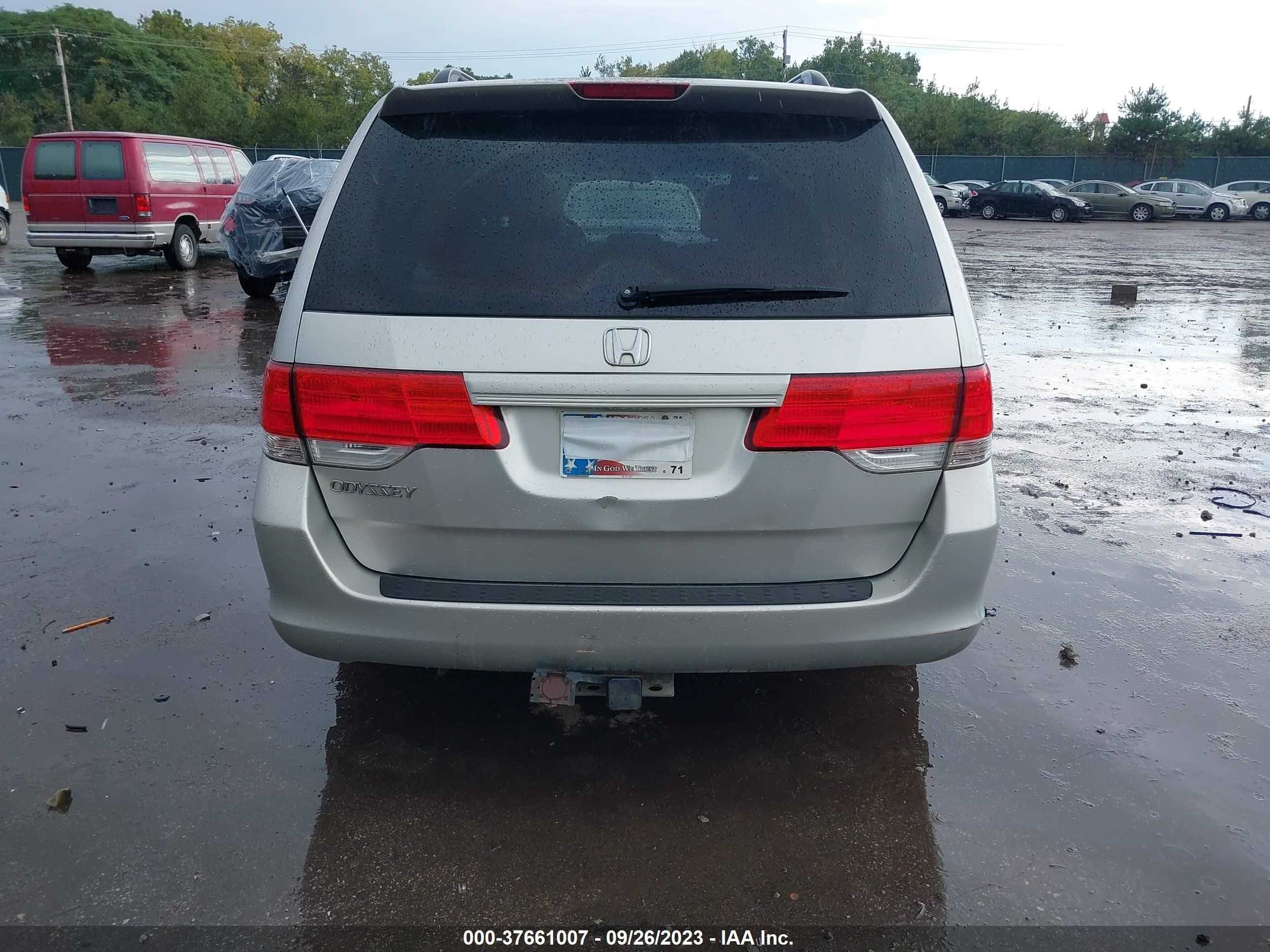 Photo 15 VIN: 5FNRL38448B064689 - HONDA ODYSSEY 