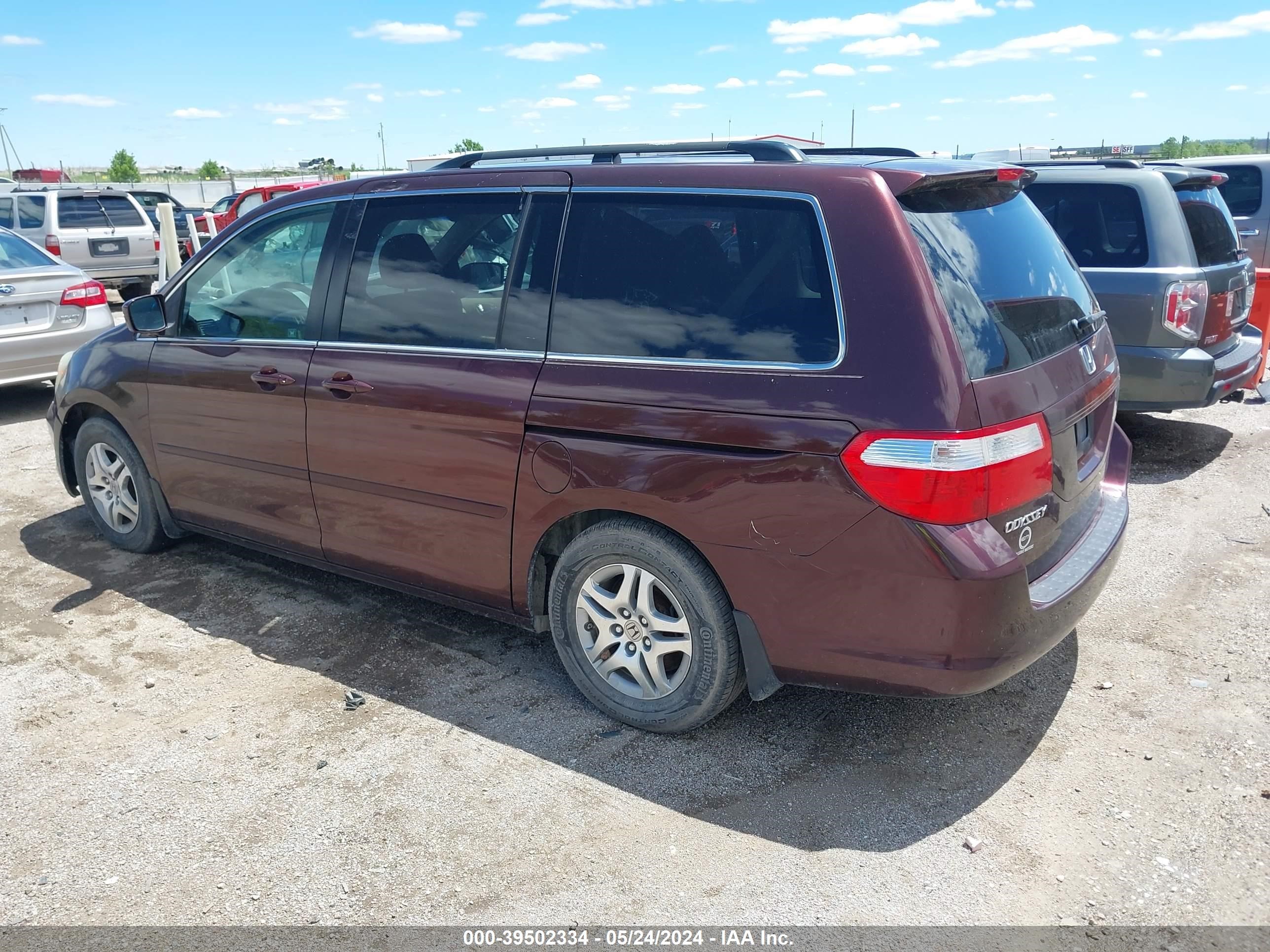 Photo 2 VIN: 5FNRL38457B020392 - HONDA ODYSSEY 