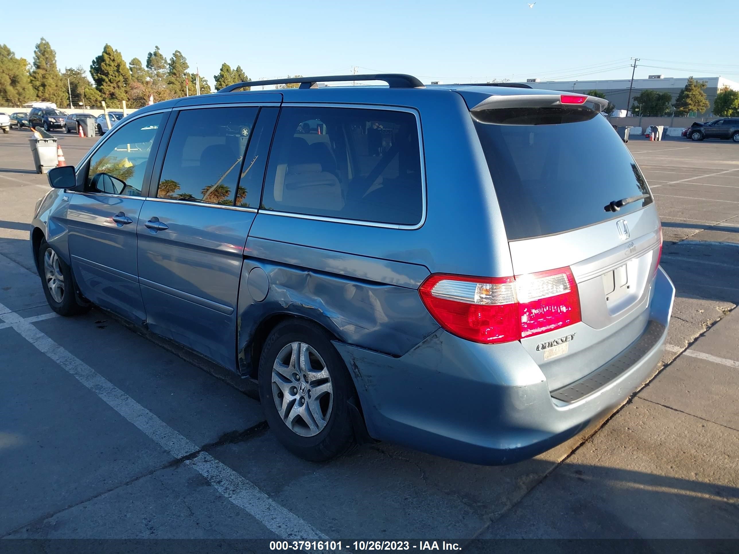 Photo 2 VIN: 5FNRL38466B121231 - HONDA ODYSSEY 