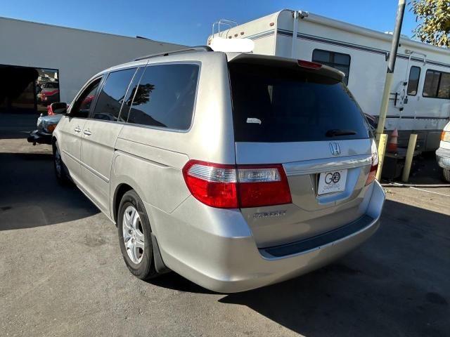 Photo 2 VIN: 5FNRL38467B087017 - HONDA ODYSSEY EX 