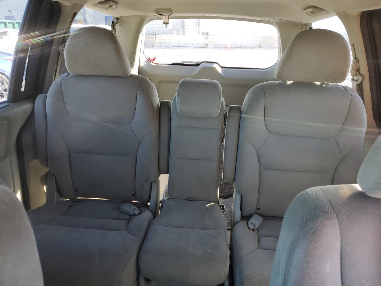 Photo 9 VIN: 5FNRL38478B021660 - HONDA ODYSSEY 