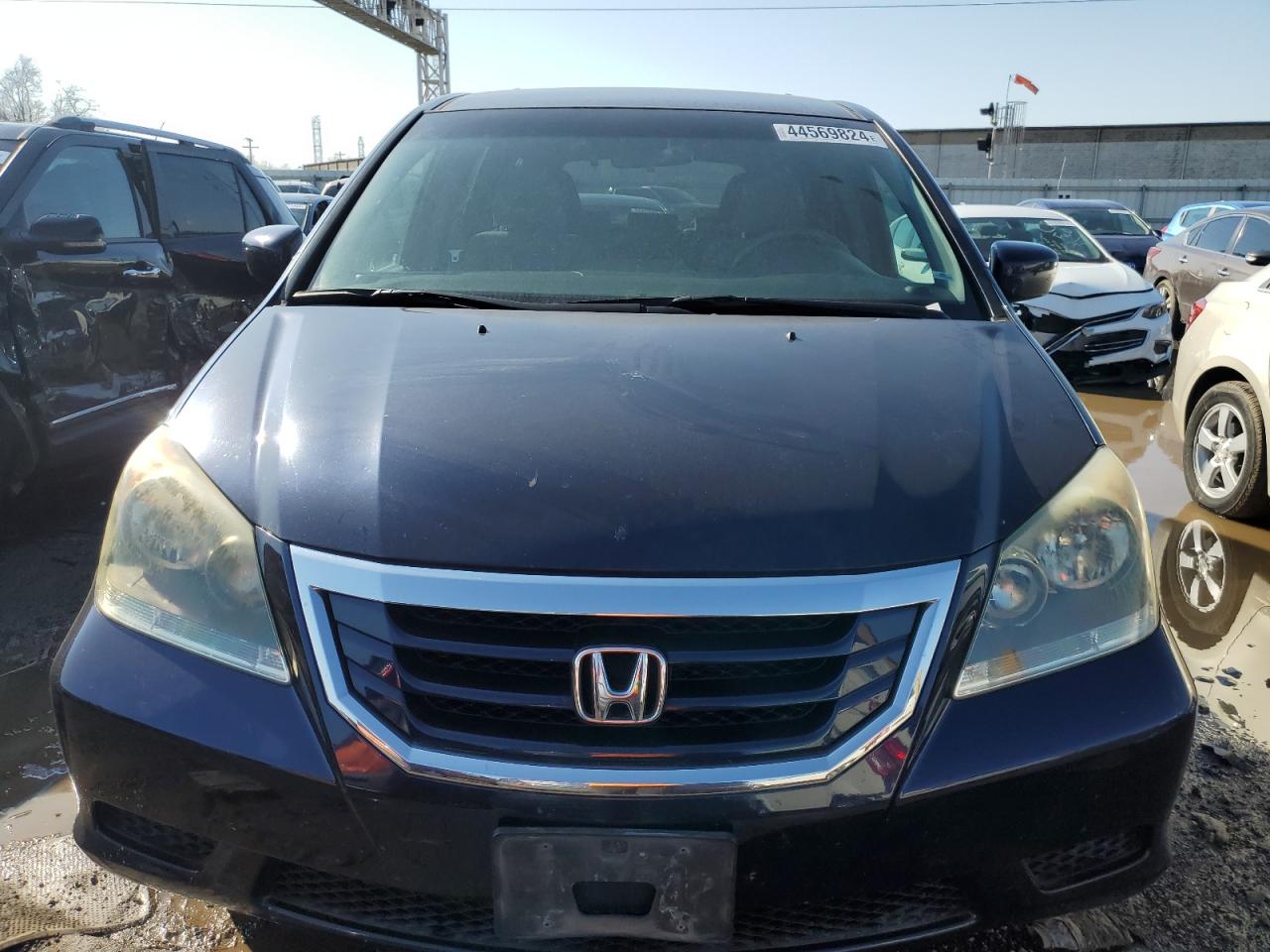 Photo 4 VIN: 5FNRL38478B070079 - HONDA ODYSSEY 