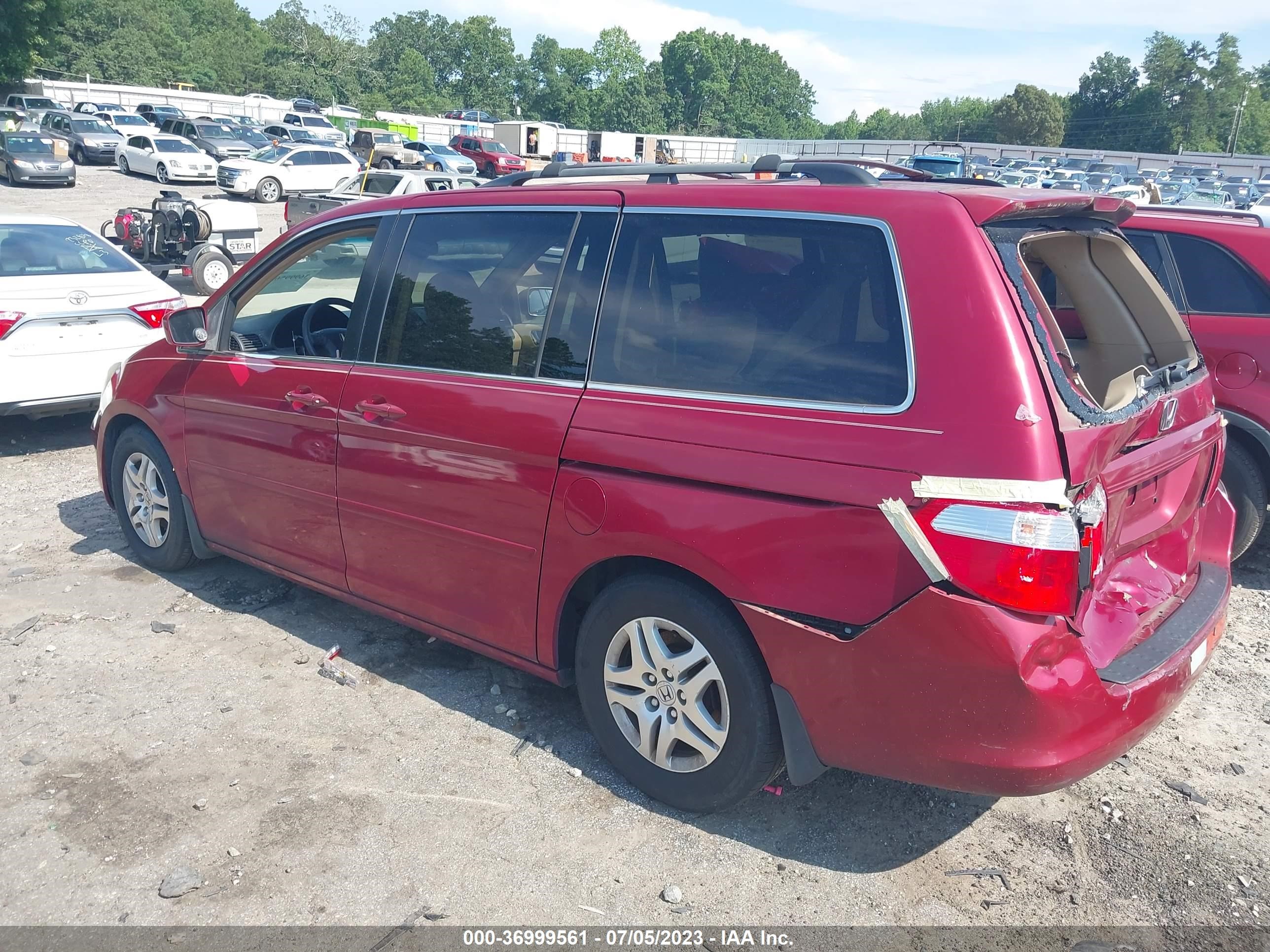 Photo 2 VIN: 5FNRL38485B401408 - HONDA ODYSSEY 