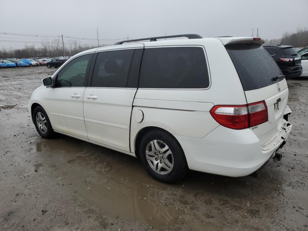 Photo 1 VIN: 5FNRL38485B411744 - HONDA ODYSSEY 