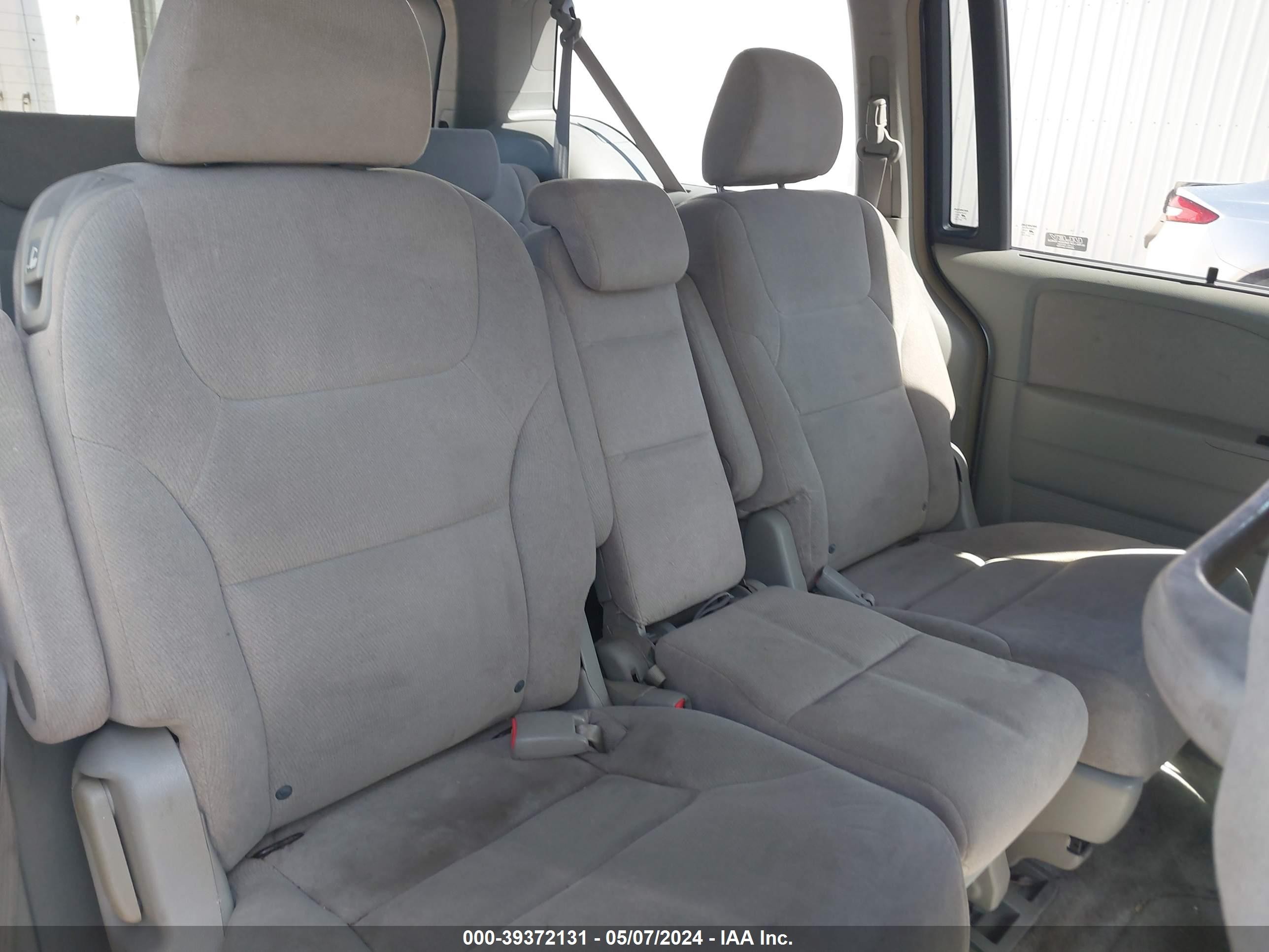 Photo 7 VIN: 5FNRL38486B035984 - HONDA ODYSSEY 