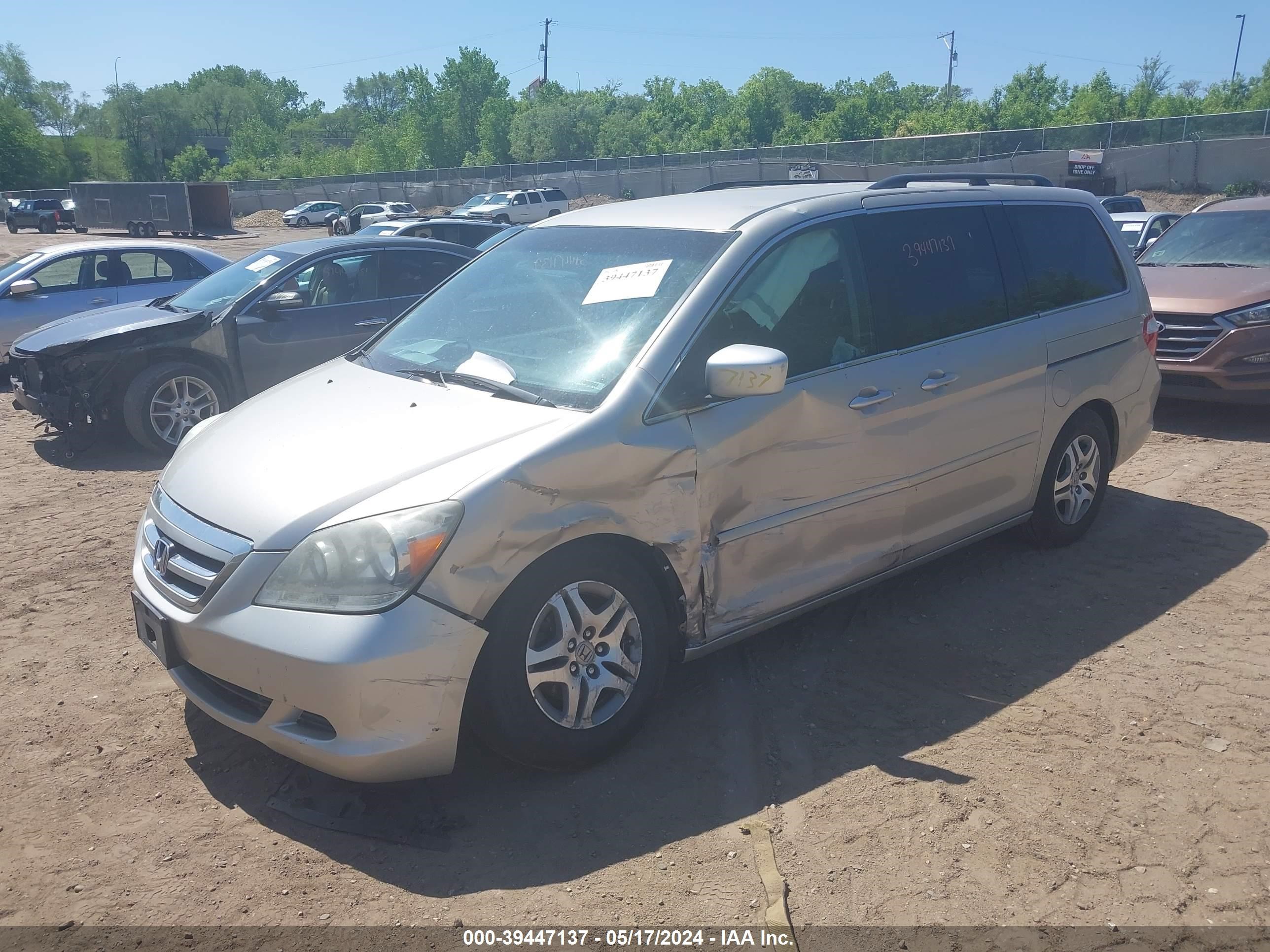 Photo 1 VIN: 5FNRL38487B019480 - HONDA ODYSSEY 