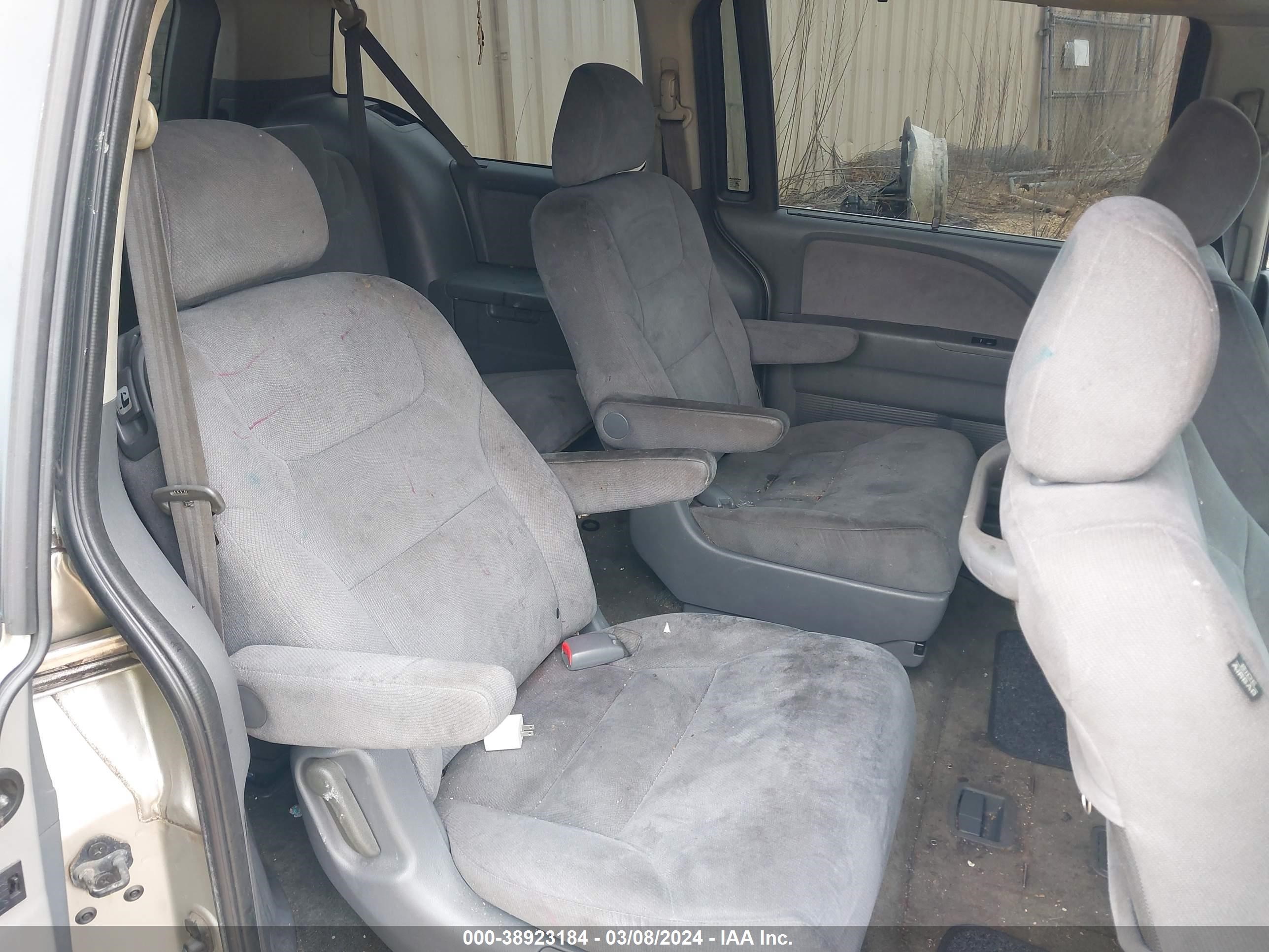 Photo 7 VIN: 5FNRL38487B045156 - HONDA ODYSSEY 