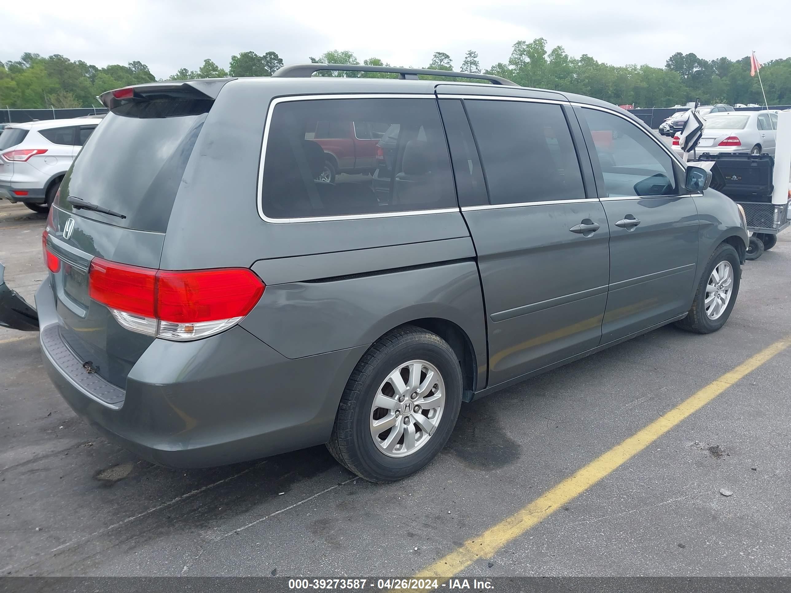 Photo 3 VIN: 5FNRL38488B407472 - HONDA ODYSSEY 