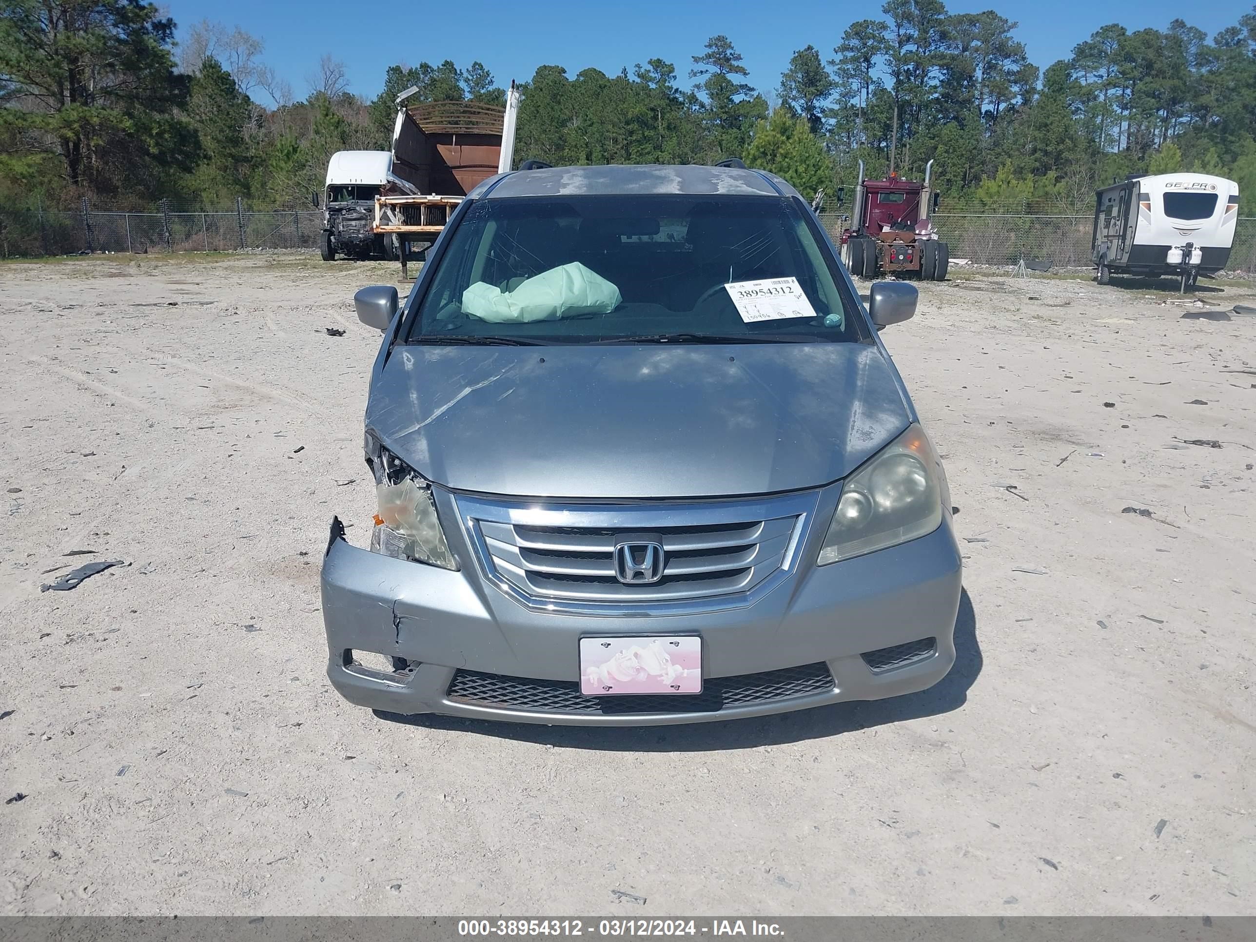 Photo 11 VIN: 5FNRL38489B040204 - HONDA ODYSSEY 