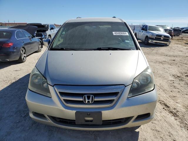 Photo 4 VIN: 5FNRL38495B027469 - HONDA ODYSSEY EX 