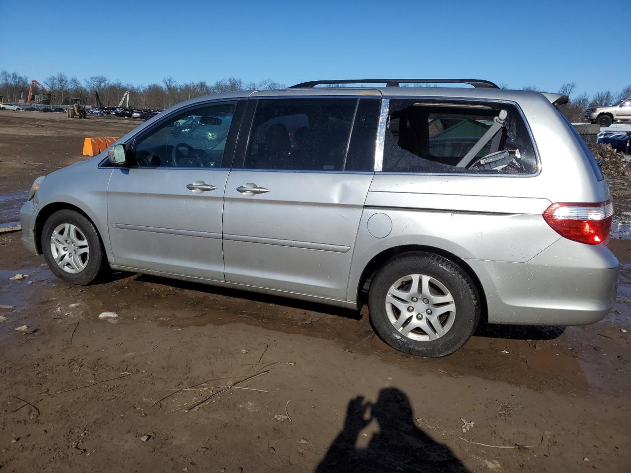 Photo 1 VIN: 5FNRL38497B424666 - HONDA ODYSSEY 