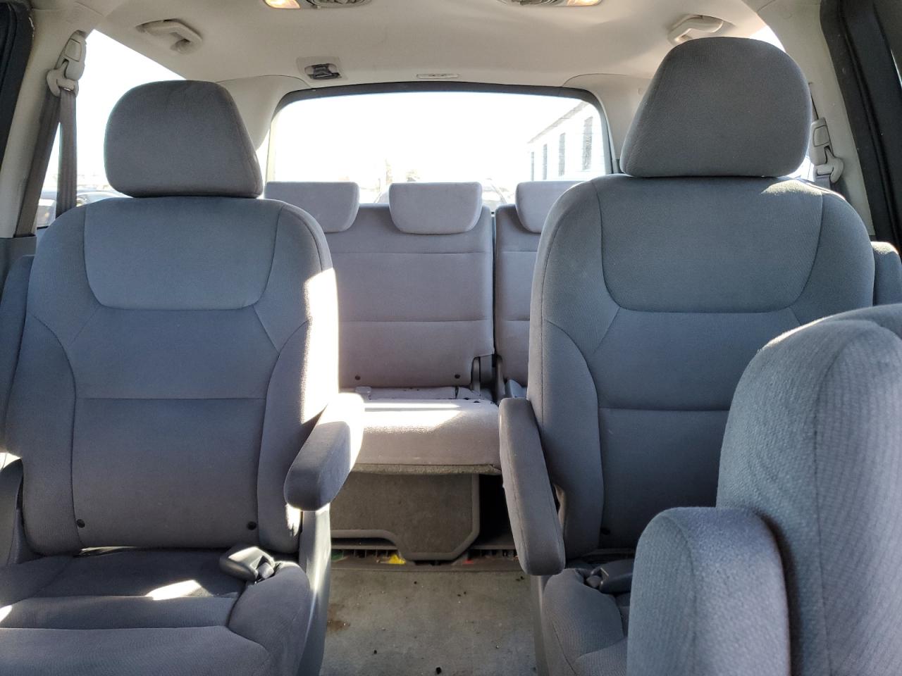 Photo 9 VIN: 5FNRL38497B424666 - HONDA ODYSSEY 