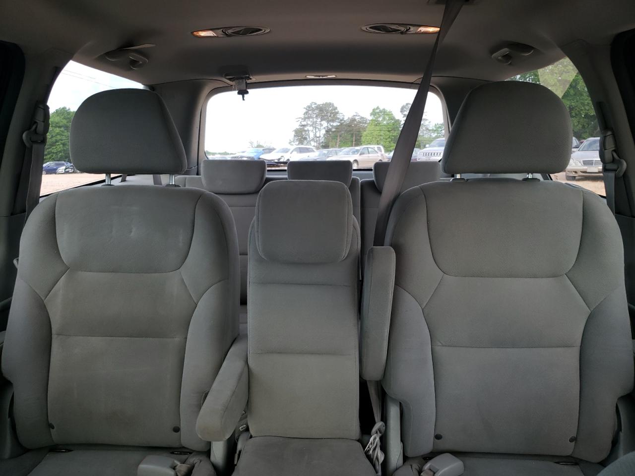 Photo 9 VIN: 5FNRL38498B003659 - HONDA ODYSSEY 