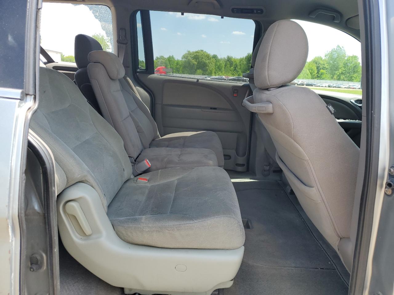 Photo 10 VIN: 5FNRL38498B055048 - HONDA ODYSSEY 