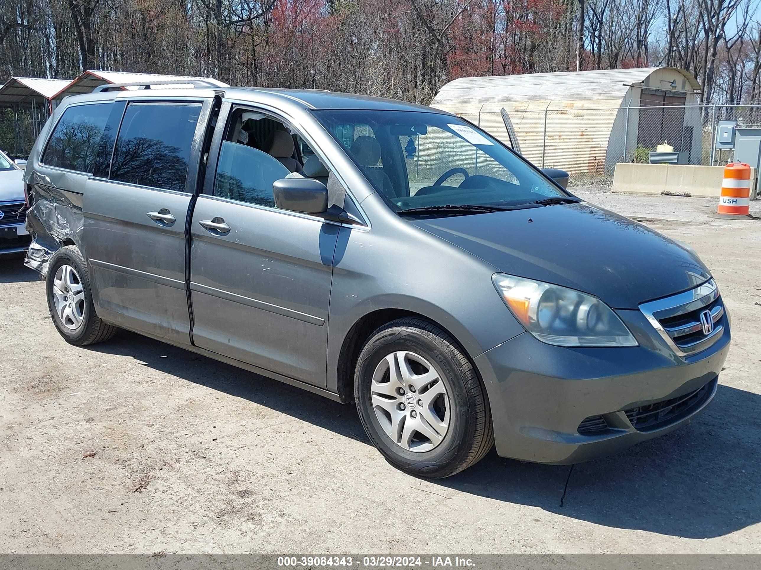 Photo 5 VIN: 5FNRL384X7B098666 - HONDA ODYSSEY 