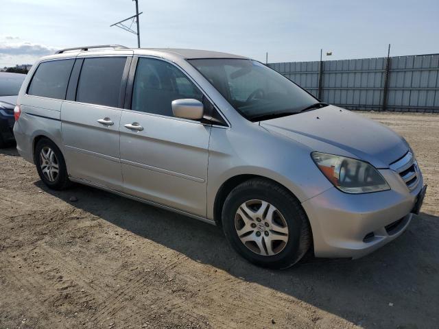 Photo 3 VIN: 5FNRL384X7B427673 - HONDA ODYSSEY EX 