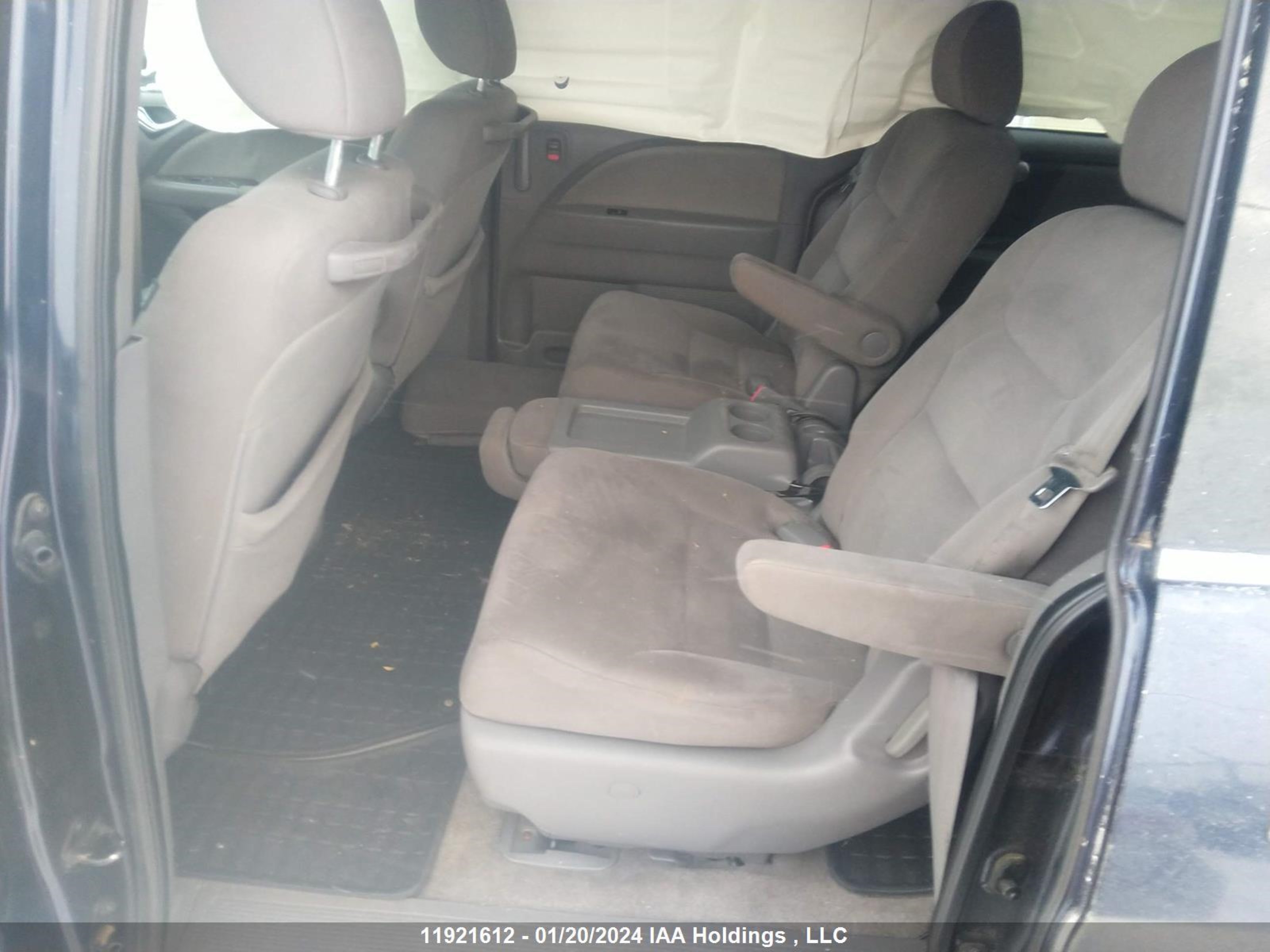 Photo 7 VIN: 5FNRL384X8B507251 - HONDA ODYSSEY 