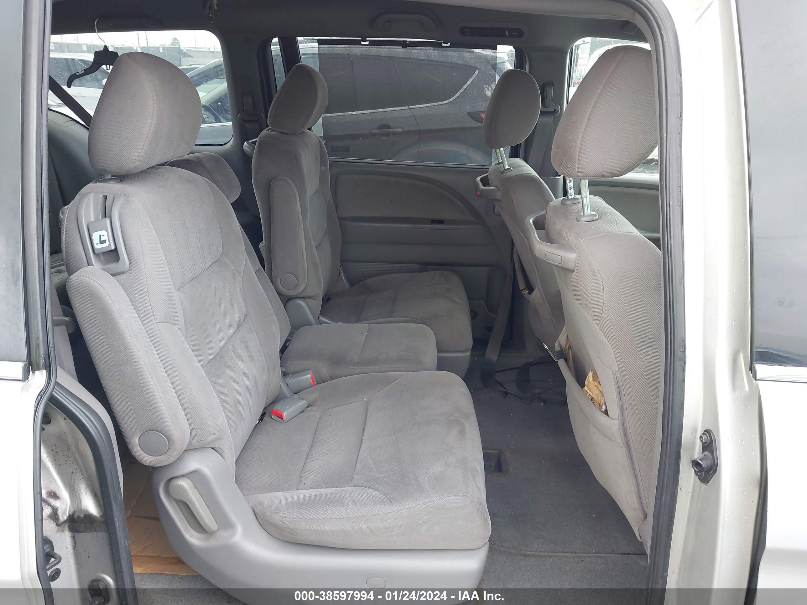 Photo 7 VIN: 5FNRL384X9B009665 - HONDA ODYSSEY 