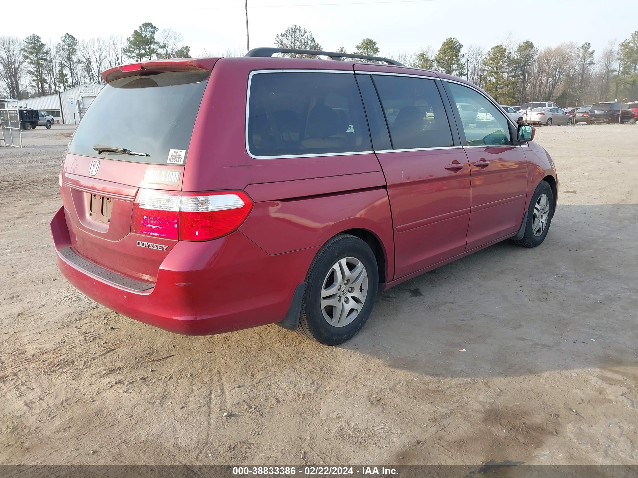 Photo 3 VIN: 5FNRL38615B088624 - HONDA ODYSSEY 