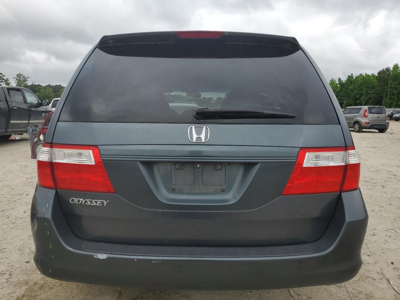 Photo 5 VIN: 5FNRL38616B450775 - HONDA ODYSSEY 