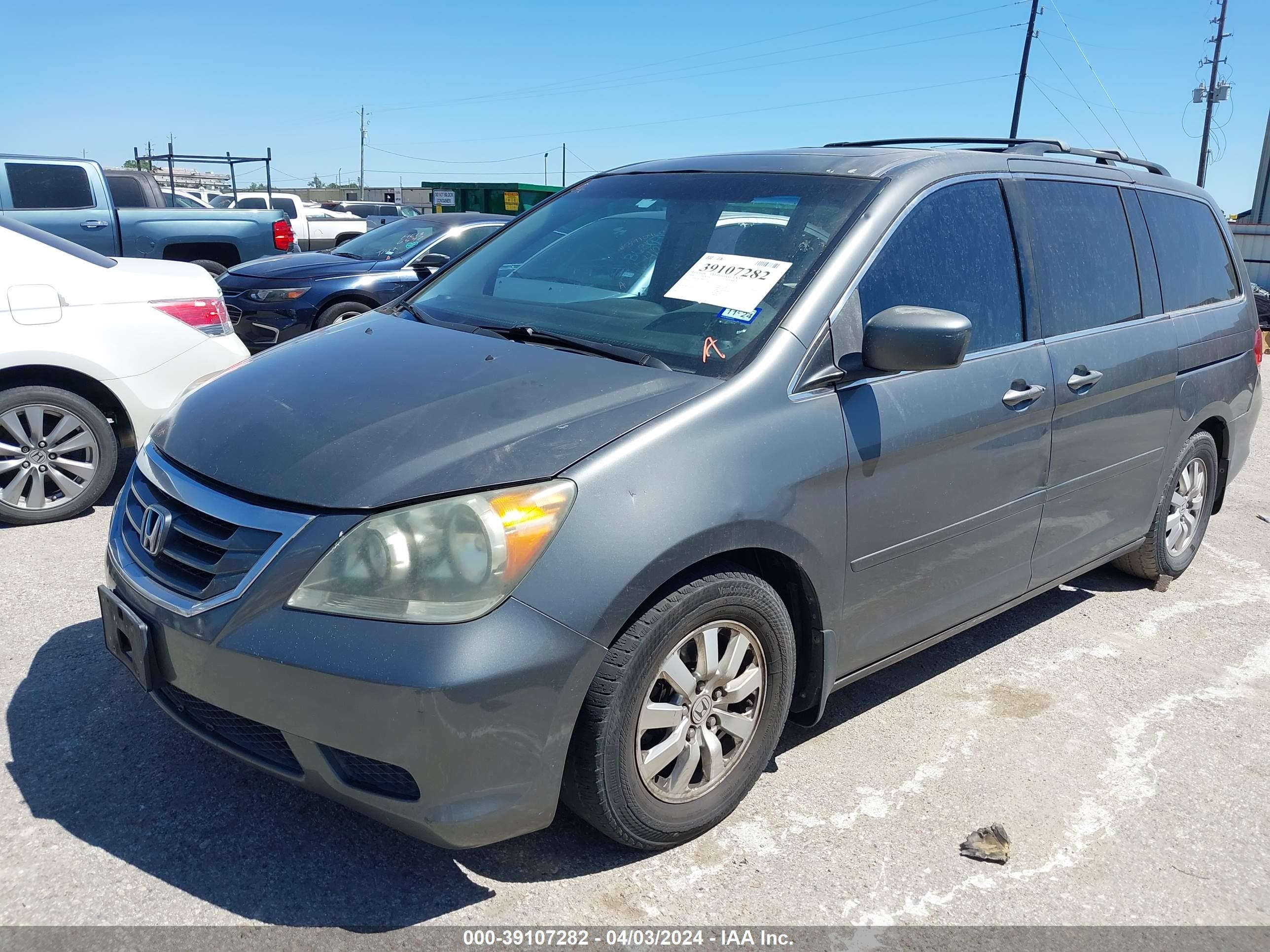 Photo 1 VIN: 5FNRL38618B087252 - HONDA ODYSSEY 