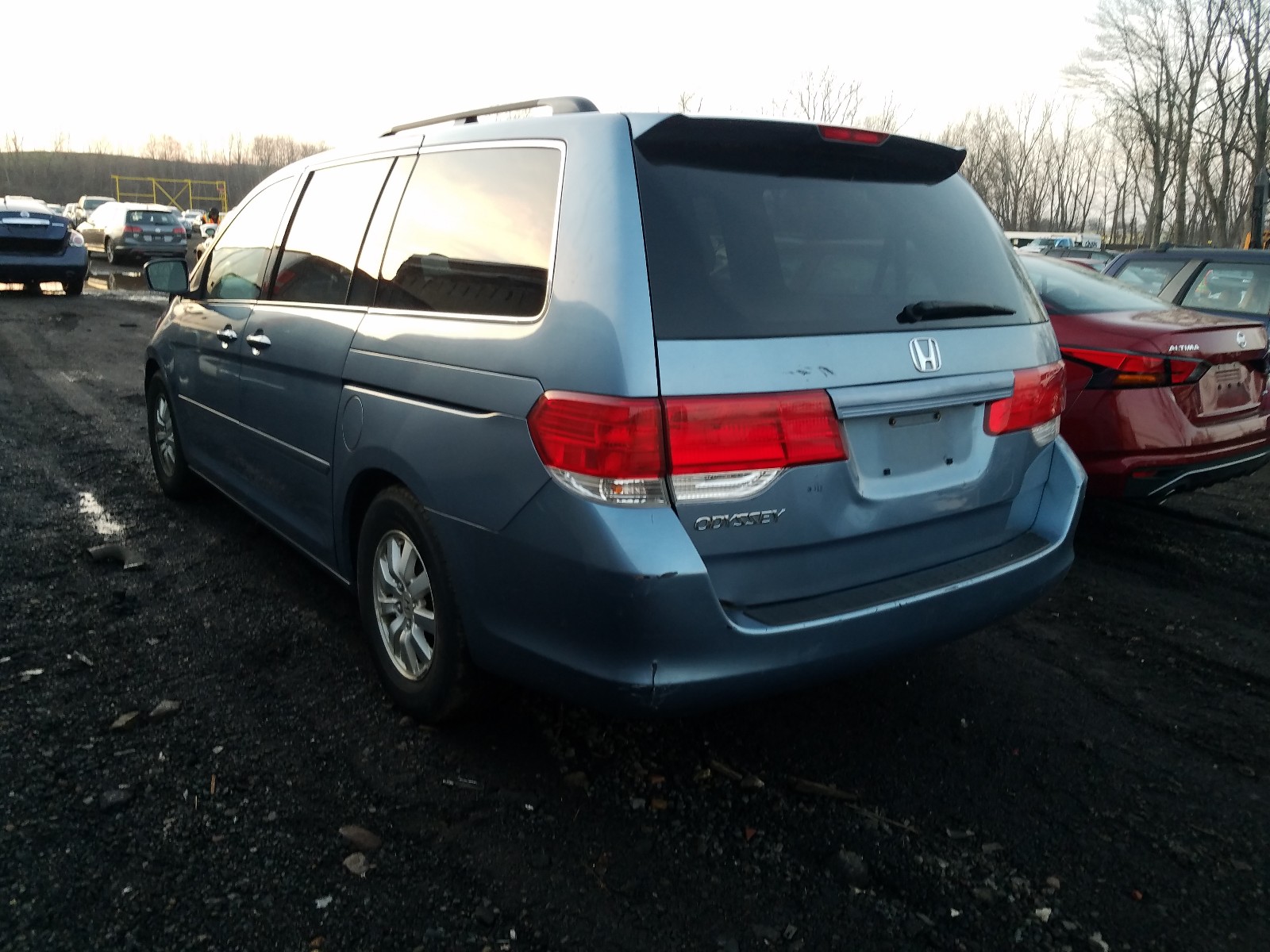 Photo 2 VIN: 5FNRL38618B110237 - HONDA ODYSSEY EX 