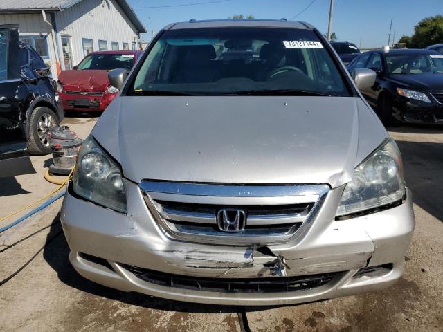 Photo 4 VIN: 5FNRL38625B413233 - HONDA ODYSSEY EX 