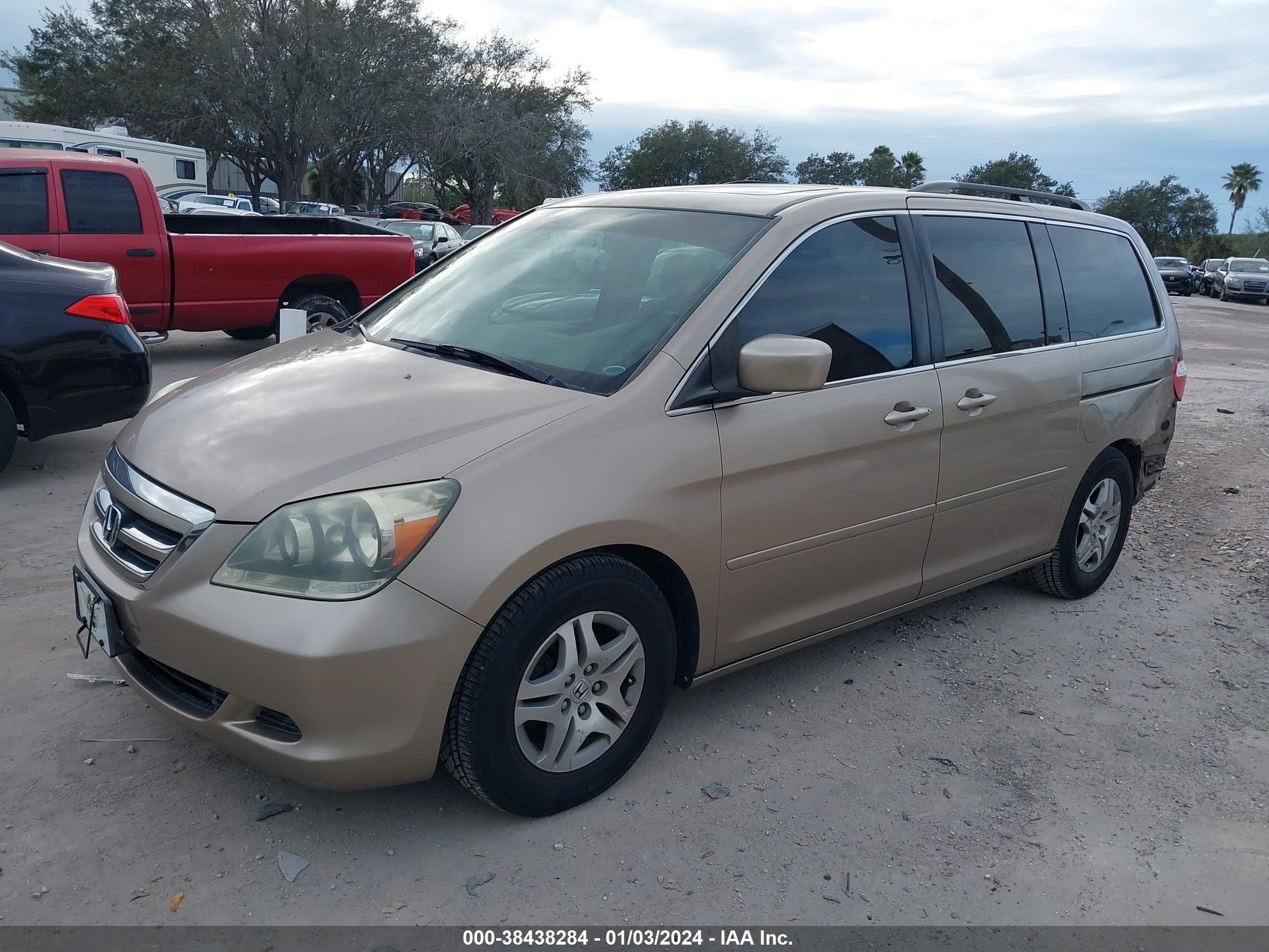 Photo 1 VIN: 5FNRL38626B409121 - HONDA ODYSSEY 