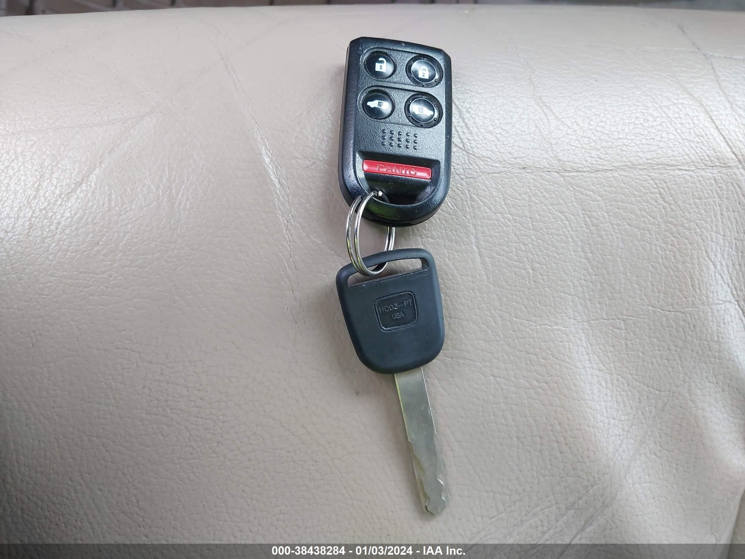 Photo 10 VIN: 5FNRL38626B409121 - HONDA ODYSSEY 