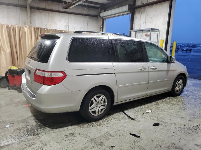 Photo 2 VIN: 5FNRL38626B424220 - HONDA ODYSSEY EX 