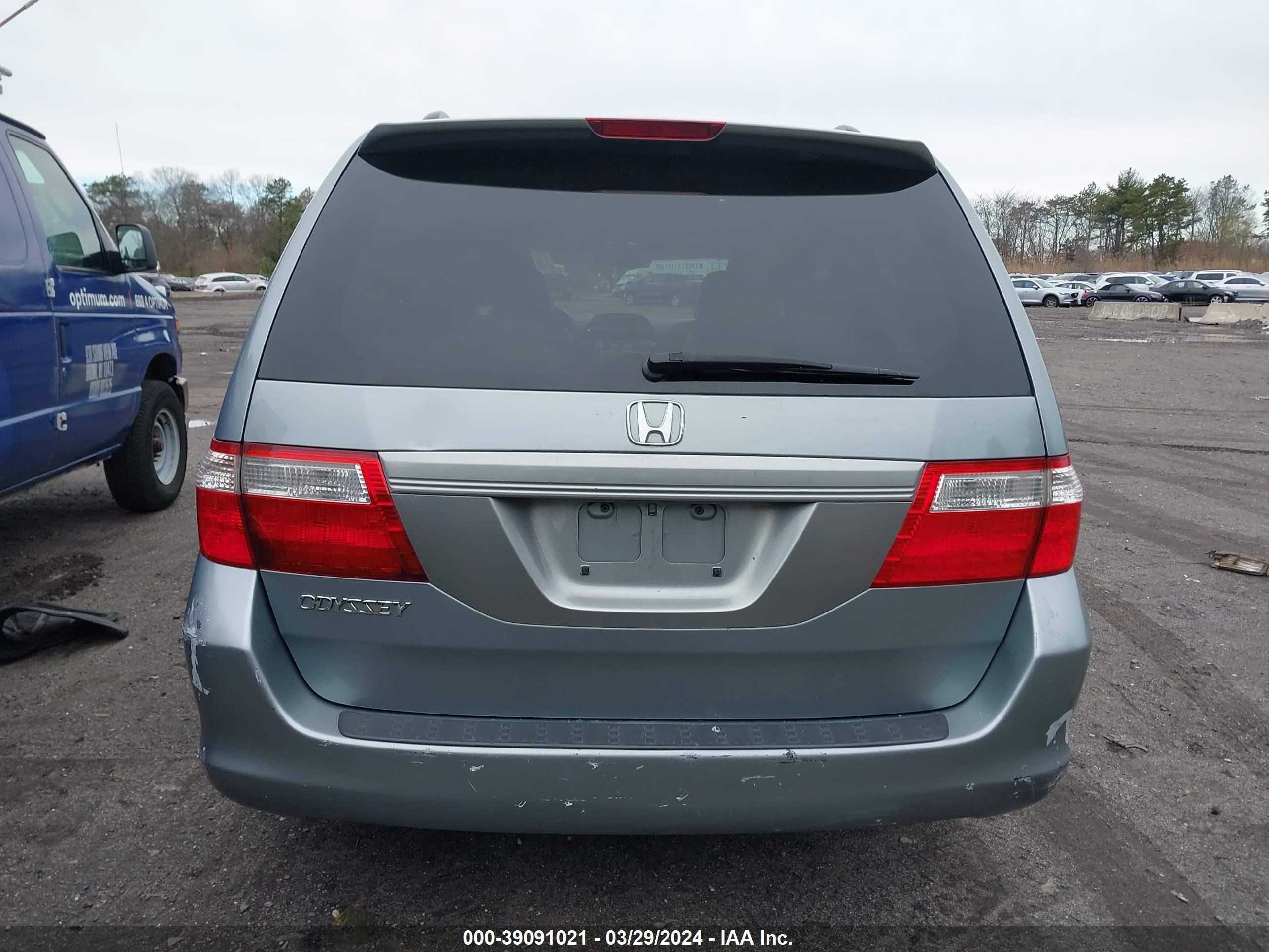 Photo 15 VIN: 5FNRL38627B003230 - HONDA ODYSSEY 