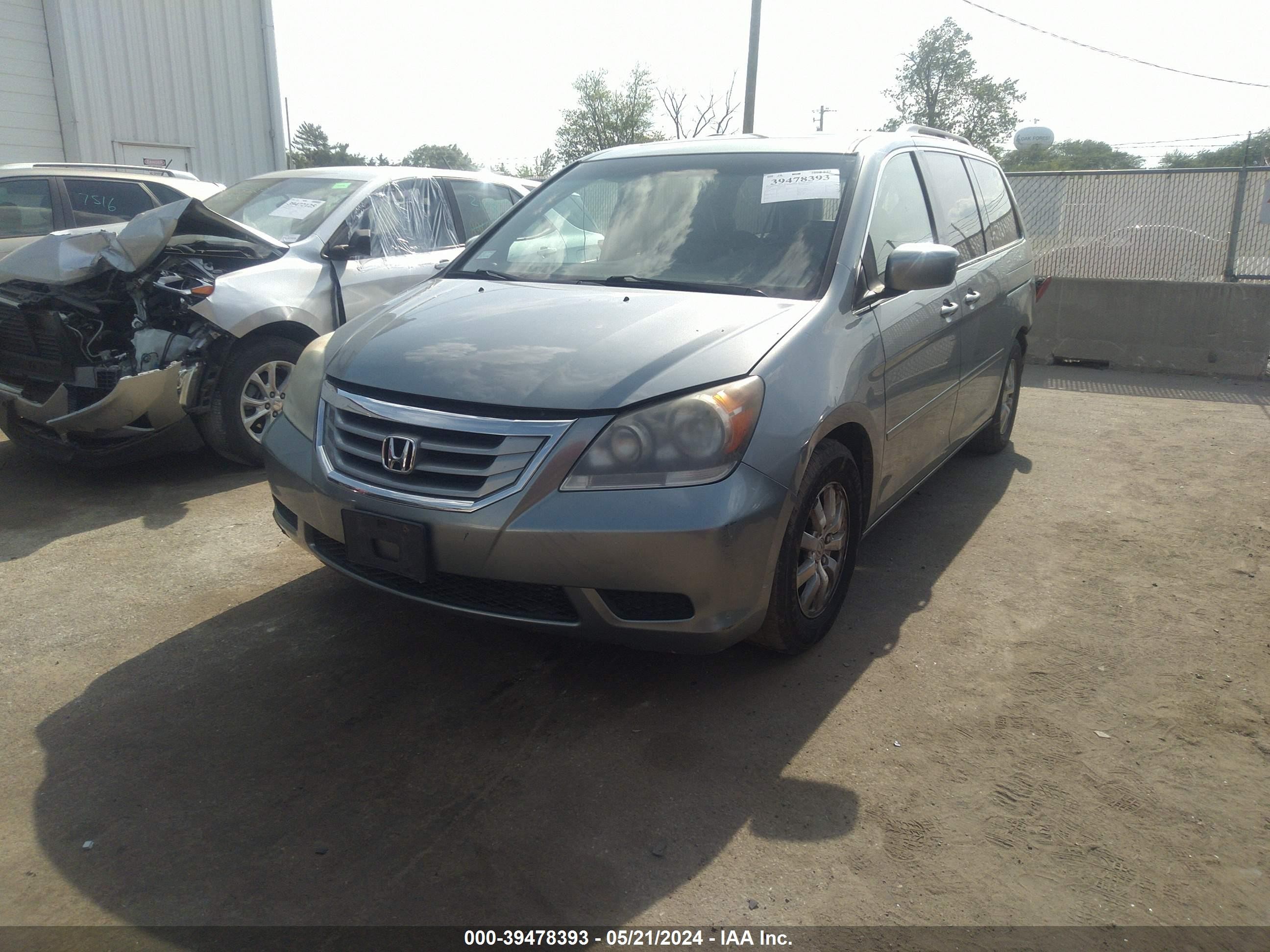 Photo 1 VIN: 5FNRL38638B103659 - HONDA ODYSSEY 