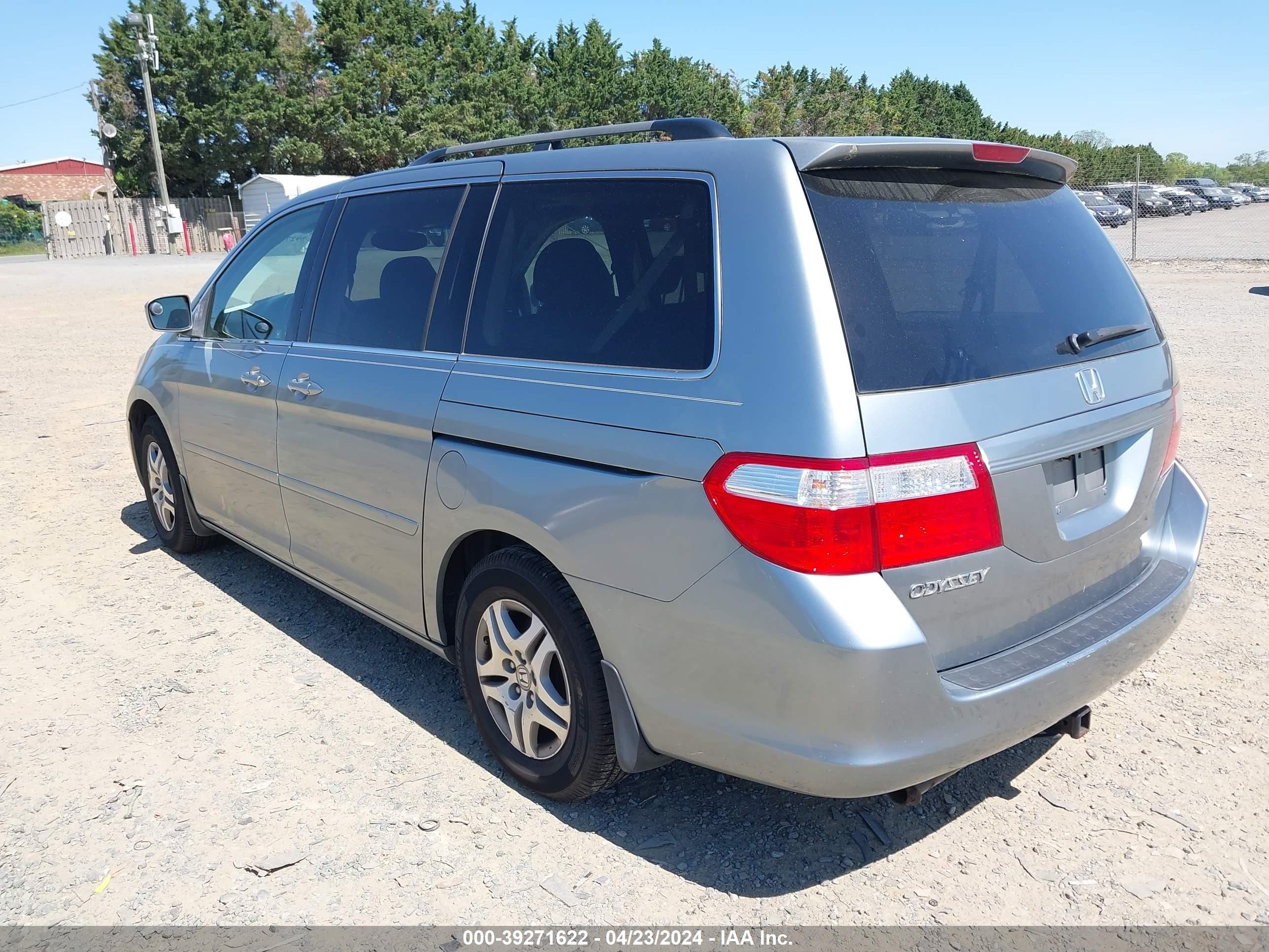 Photo 2 VIN: 5FNRL38646B020688 - HONDA ODYSSEY 