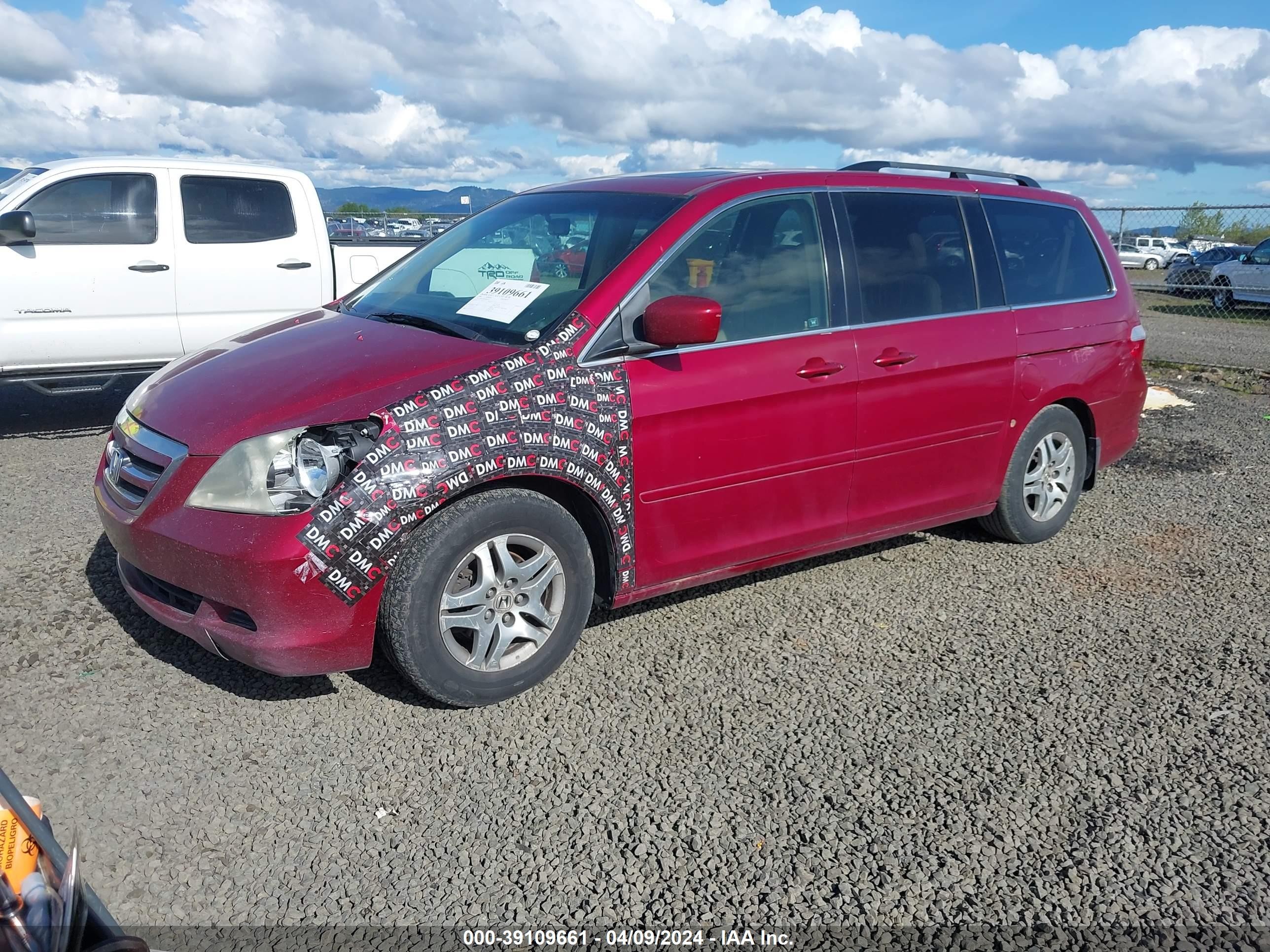 Photo 1 VIN: 5FNRL38646B038754 - HONDA ODYSSEY 