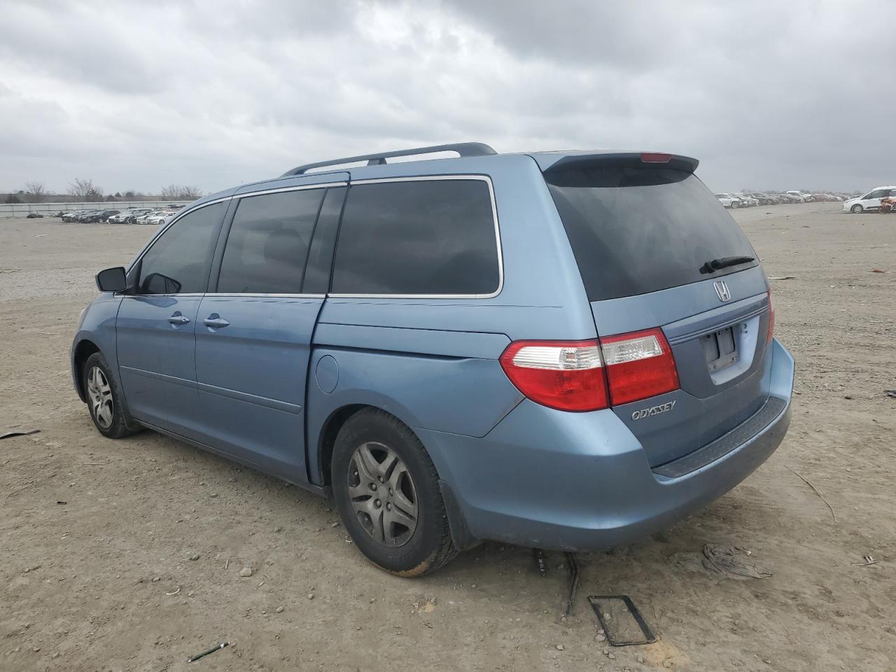 Photo 1 VIN: 5FNRL38647B099538 - HONDA ODYSSEY 