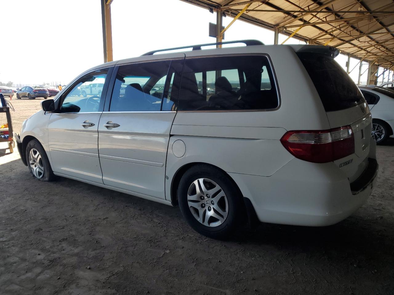 Photo 1 VIN: 5FNRL38647B457804 - HONDA ODYSSEY 