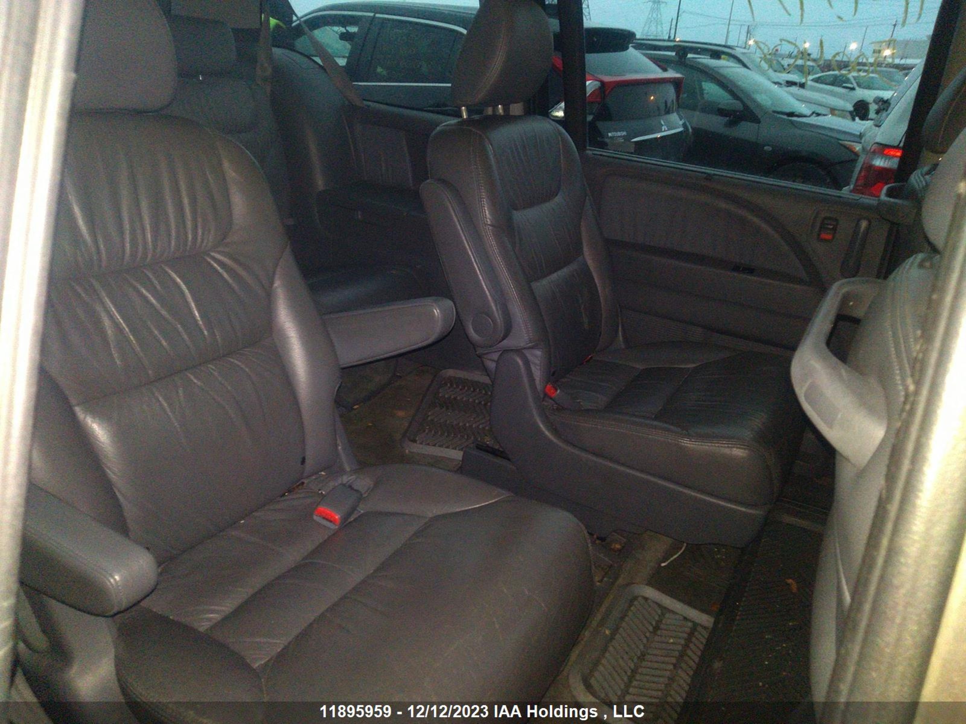 Photo 7 VIN: 5FNRL38647B500408 - HONDA ODYSSEY 