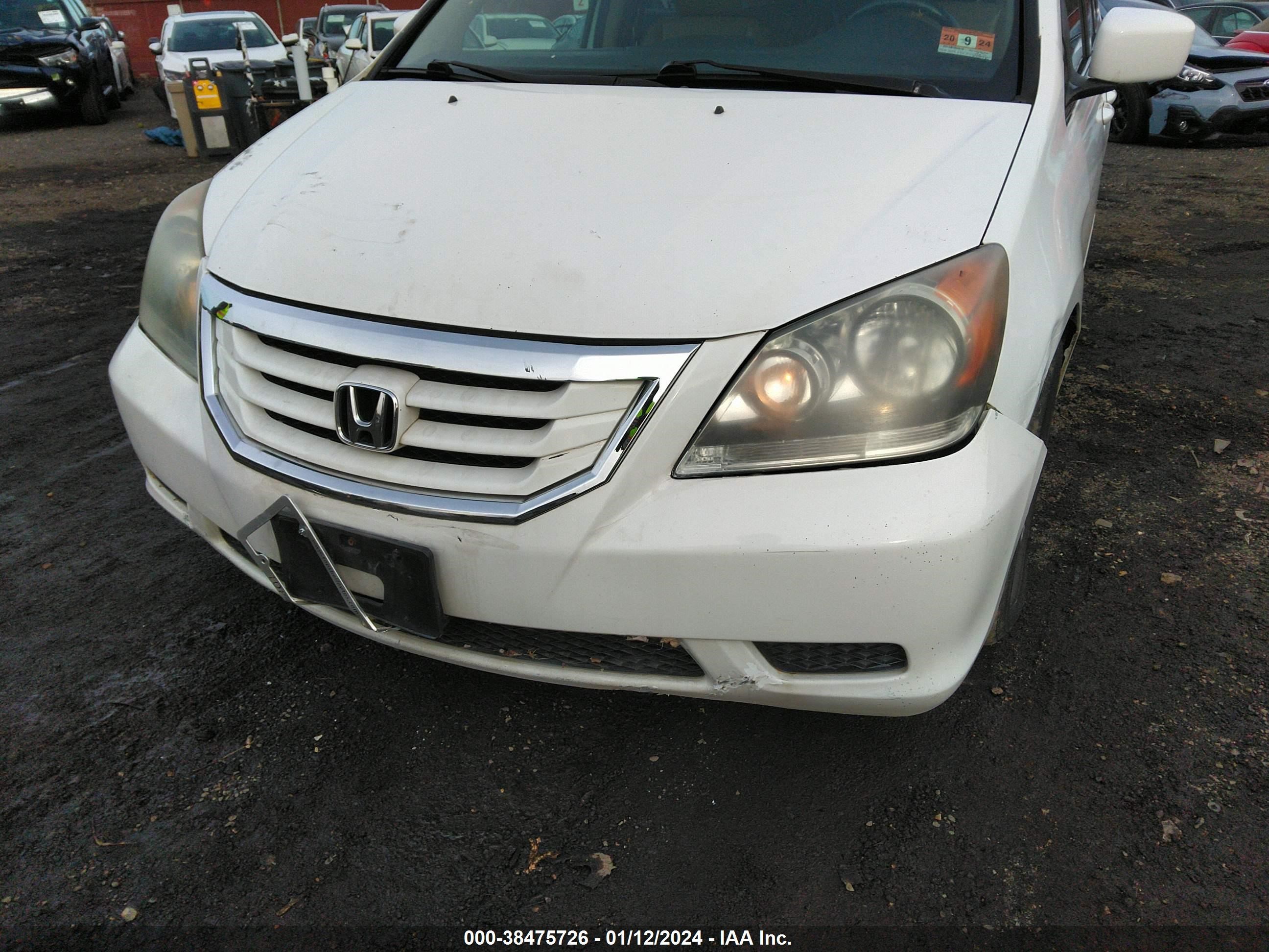 Photo 5 VIN: 5FNRL38648B400326 - HONDA ODYSSEY 