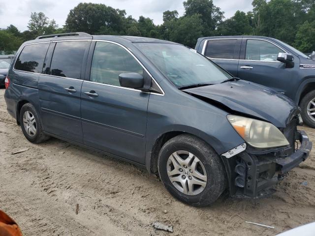 Photo 3 VIN: 5FNRL38655B051379 - HONDA ODYSSEY EX 