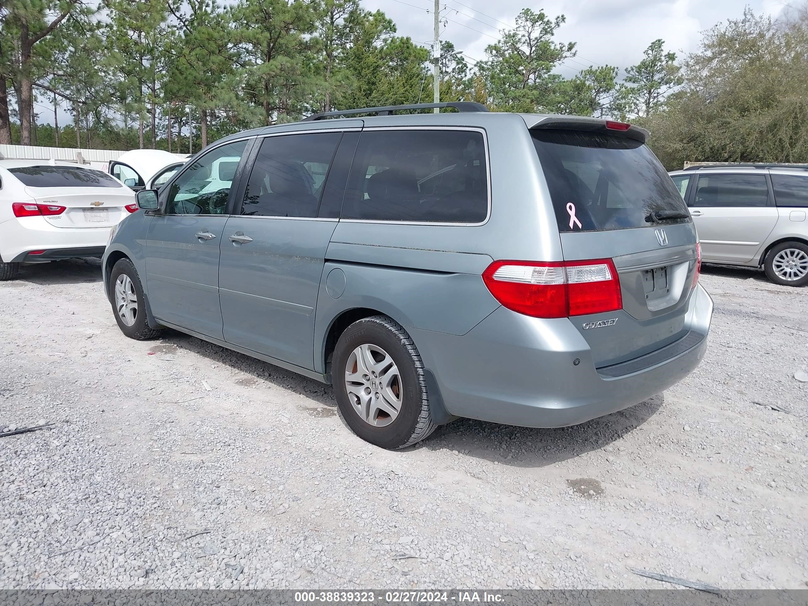 Photo 2 VIN: 5FNRL38657B011922 - HONDA ODYSSEY 