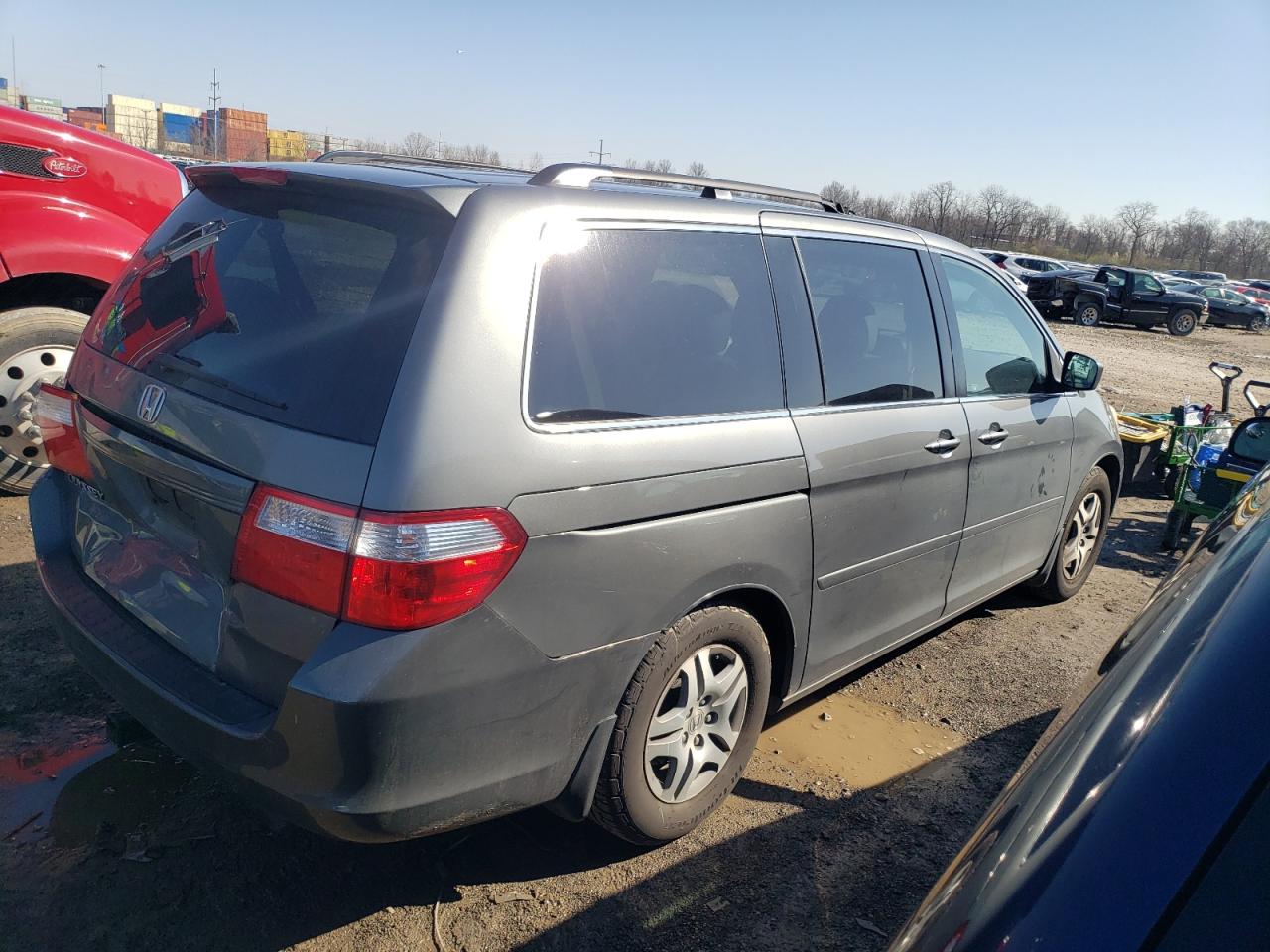 Photo 2 VIN: 5FNRL38657B425508 - HONDA ODYSSEY 