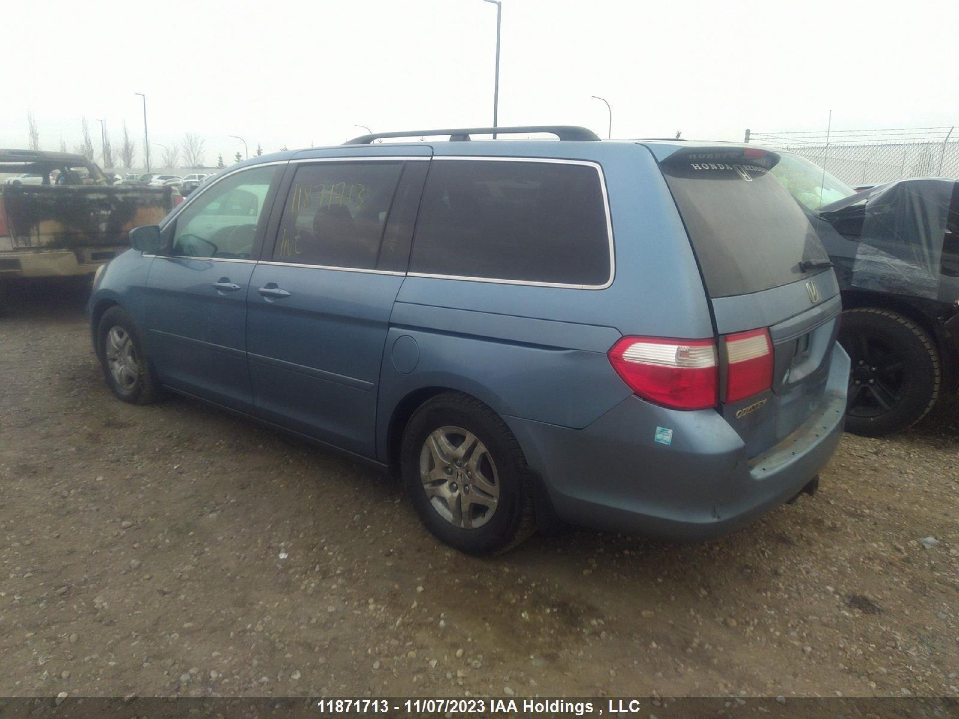 Photo 2 VIN: 5FNRL38657B506900 - HONDA ODYSSEY 