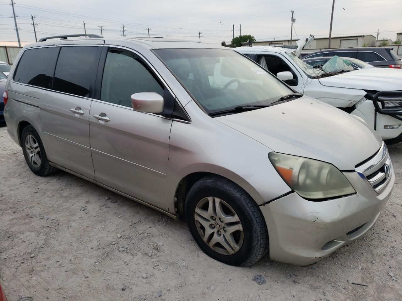 Photo 3 VIN: 5FNRL38665B057790 - HONDA ODYSSEY 