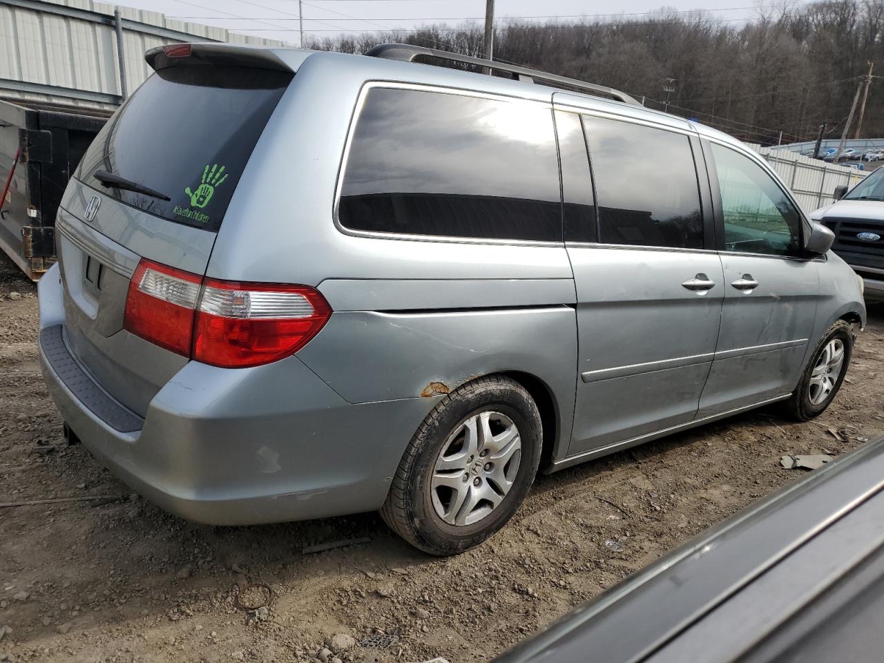 Photo 2 VIN: 5FNRL38667B143412 - HONDA ODYSSEY 